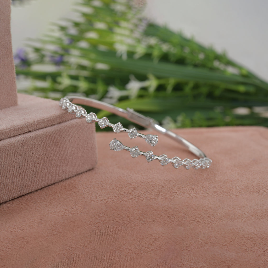 1.99Ct Round Brilliant Cut Natural Diamond Open Bangle Bracelet In Solid Gold