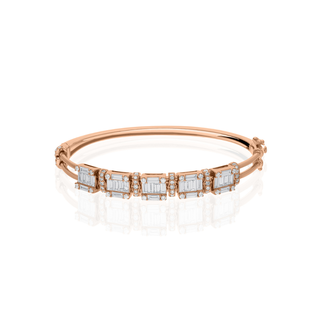 2.70Ct Baguette Cut Diamond Bangle Bracelet In Solid Gold For Women