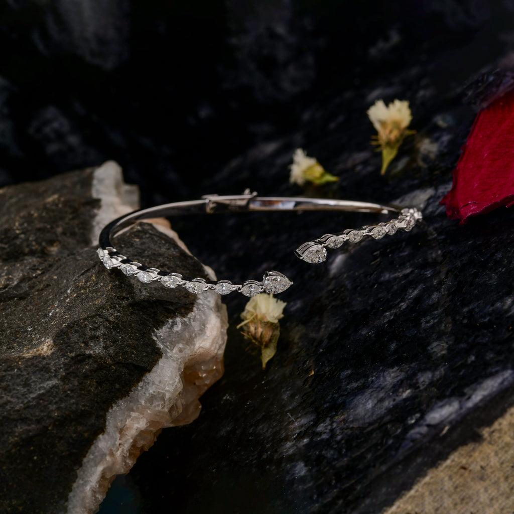 Delicate 1.35Ct Marquise Cut Diamond Open Bangle Bracelet In Fine Gold