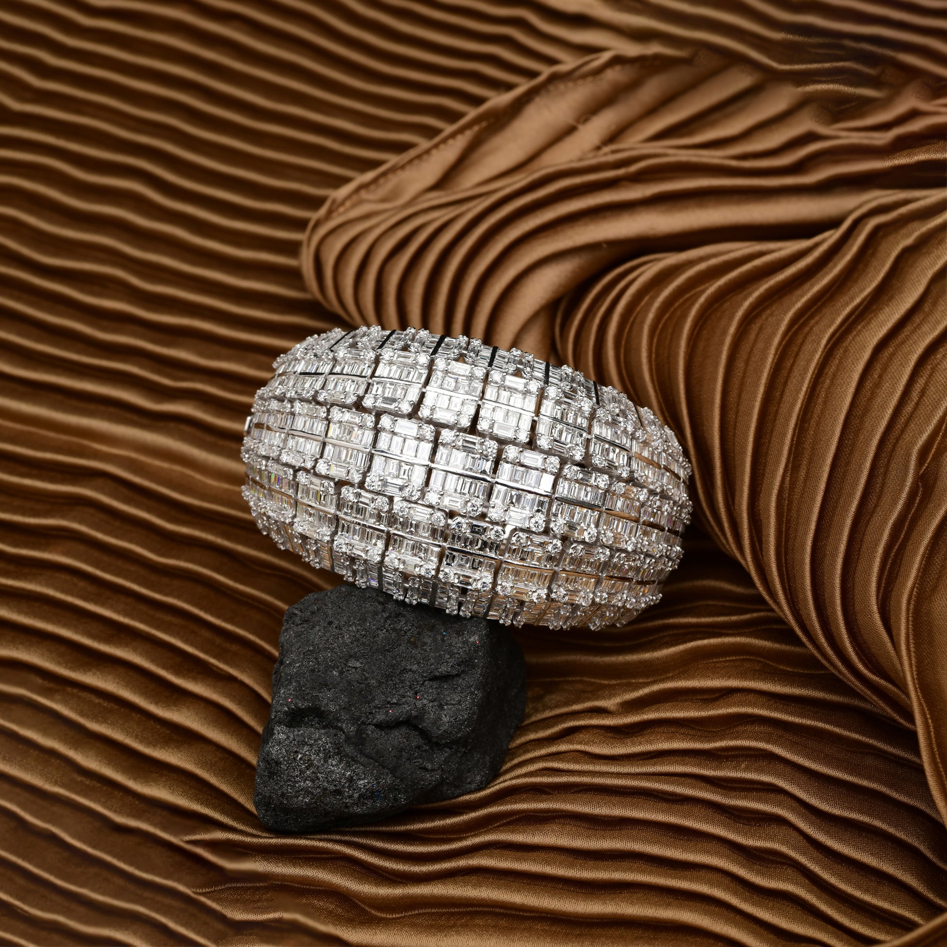 Statement 31Ct Wide Band Natural Diamond Bangle Bracelet In Gold For Women