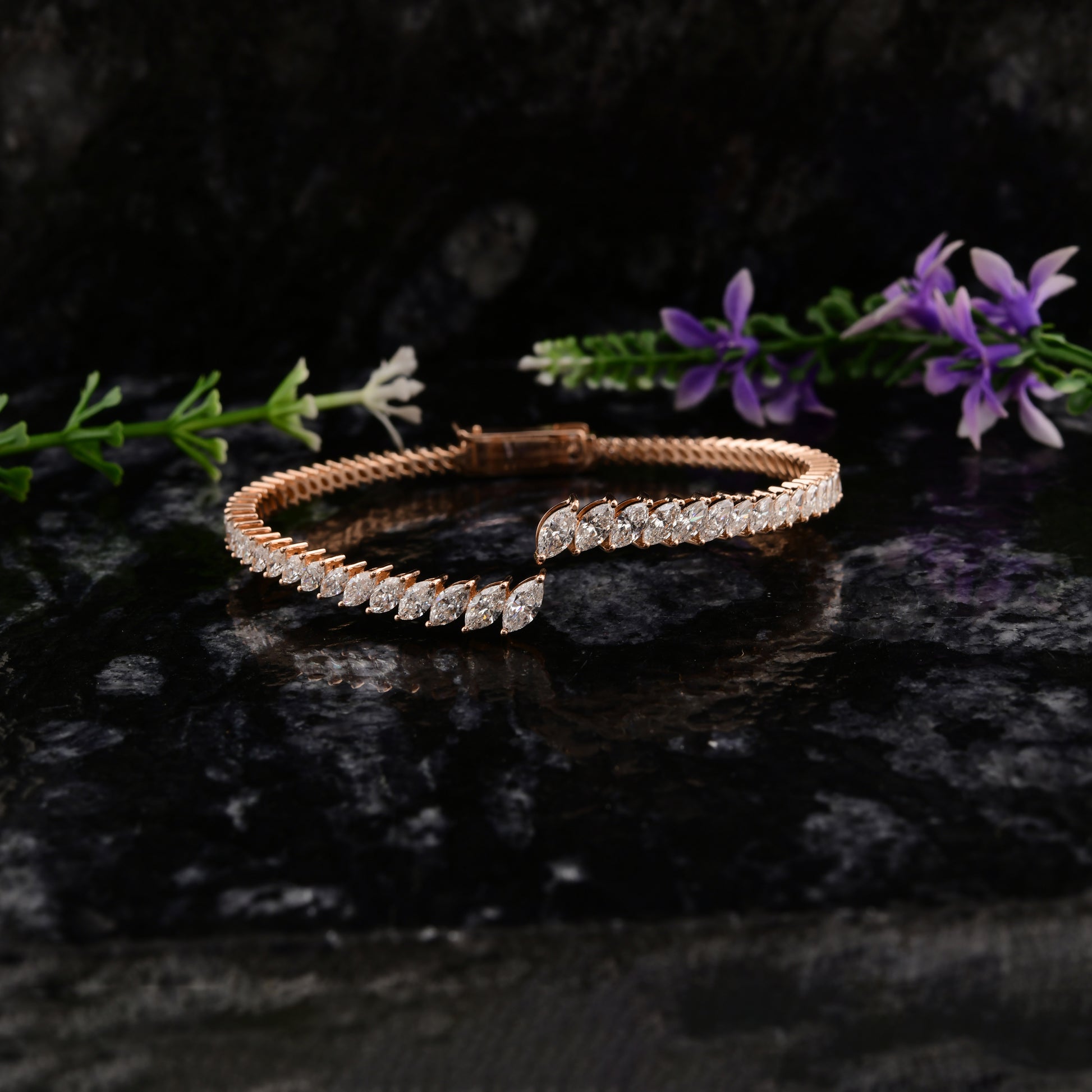 4.87Ct Marquise Cut Natural Diamond Cuff Bangle Bracelet In Fine Gold