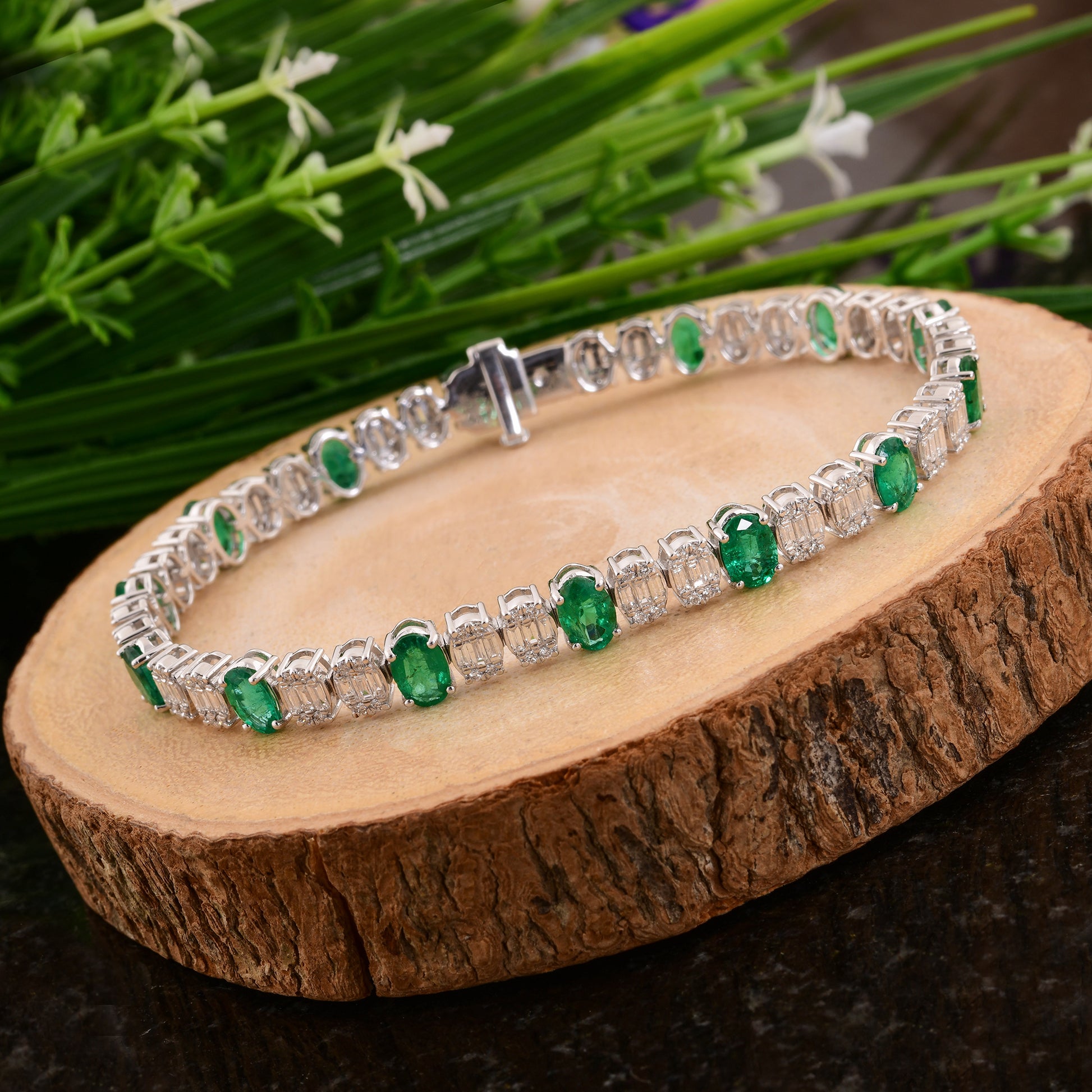 7.94 Tcw Baguette Diamond Zambian Emerald Gemstone Gold Tennis Bracelet