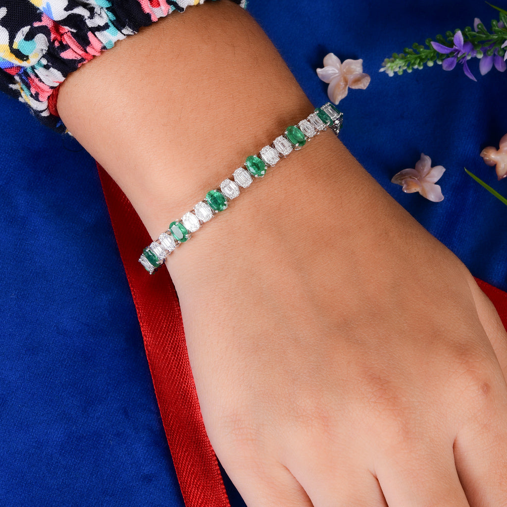 7.94 Tcw Baguette Diamond Zambian Emerald Gemstone Gold Tennis Bracelet