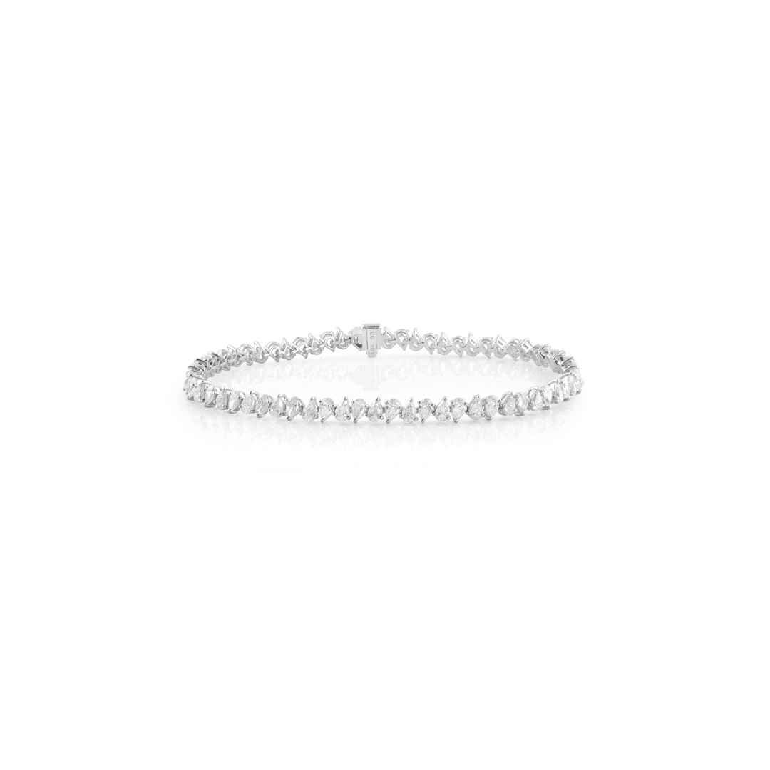 Minimal 5.30 Carat Pear Cut Natural Diamond Tennis Bracelet