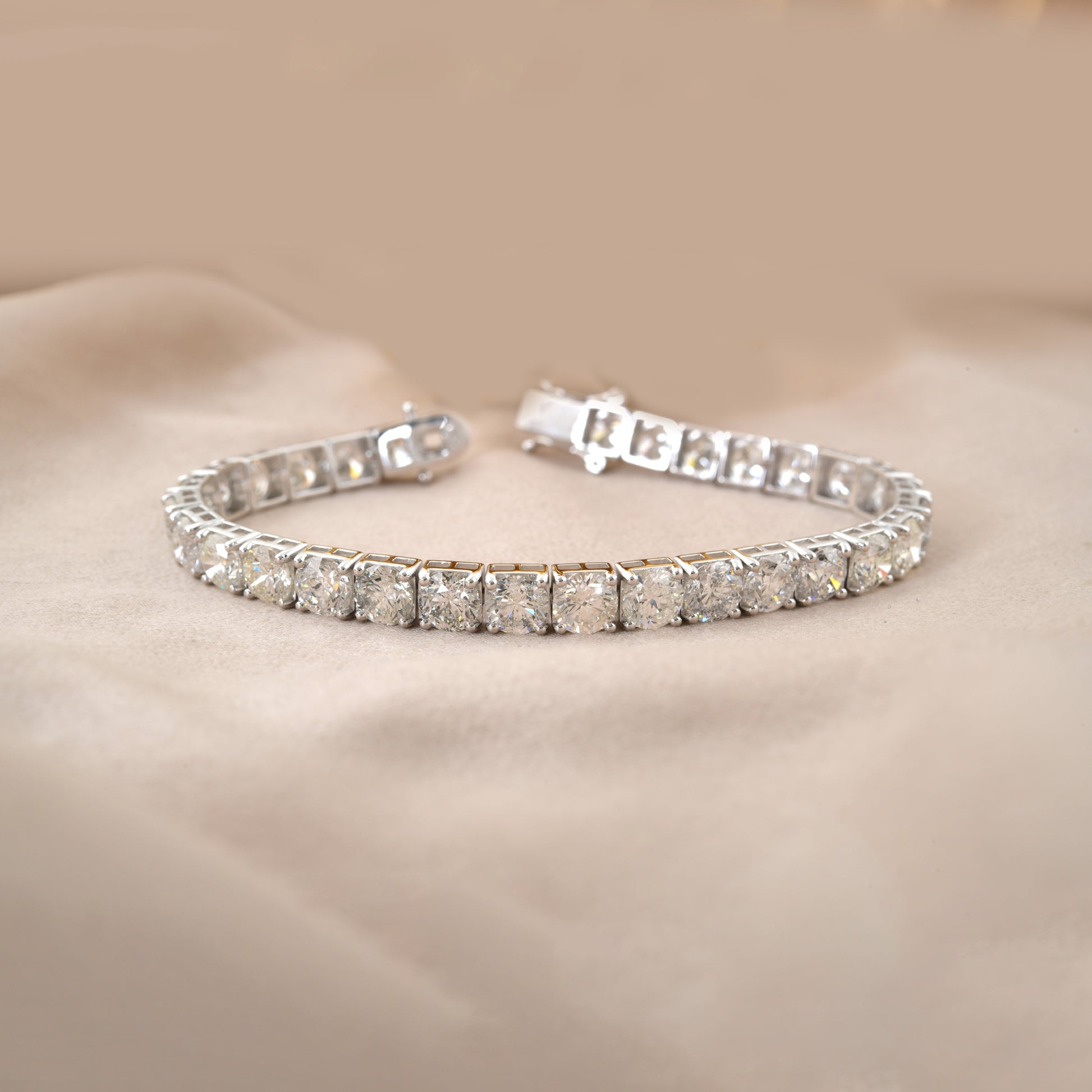 Round Cut 21.95 Carat Natural Diamond Single Line Gold Tennis Bracelet
