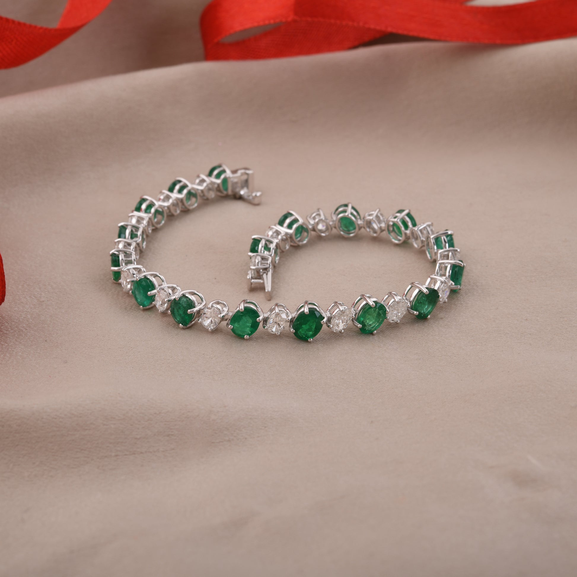 Oval Cut Emerald Gemstone & Natural Diamond Tennis Bracelet
