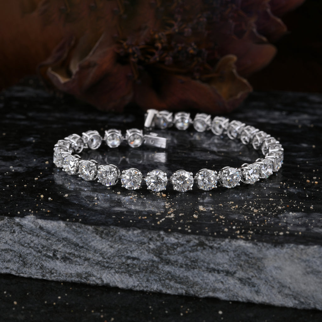 Natural 18.62 Carat Round Diamond Gold Tennis Bracelet
