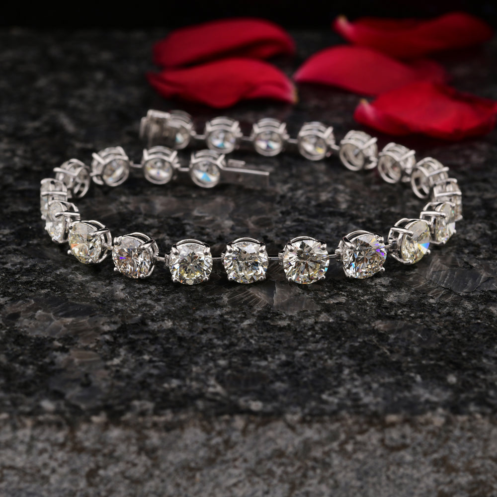Fine Gold 21.35ct Natural Round Diamond Chain Bracelet handcrafted diamond chain bracelet with brilliant natural diamonds