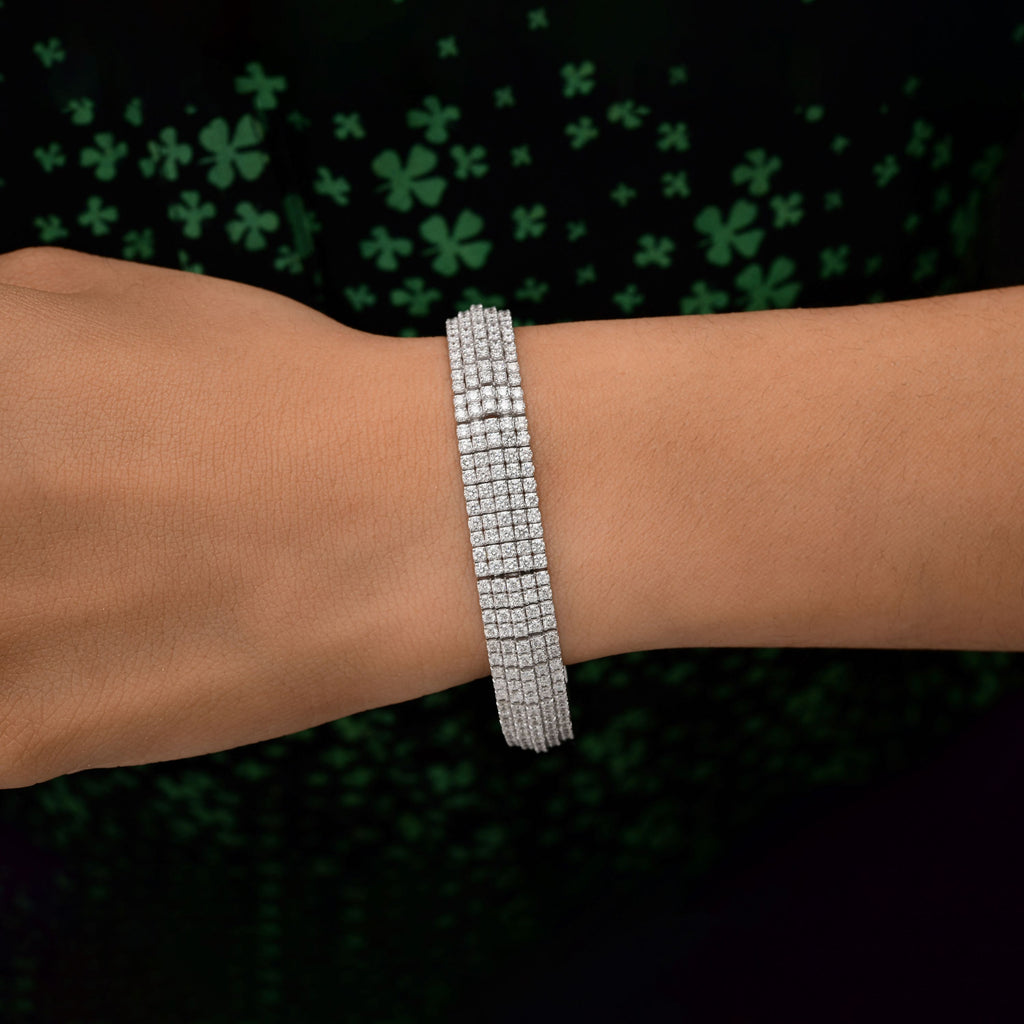 8.73 ct Diamond Tennis Bracelet in Gold Premium Jewelry for Her