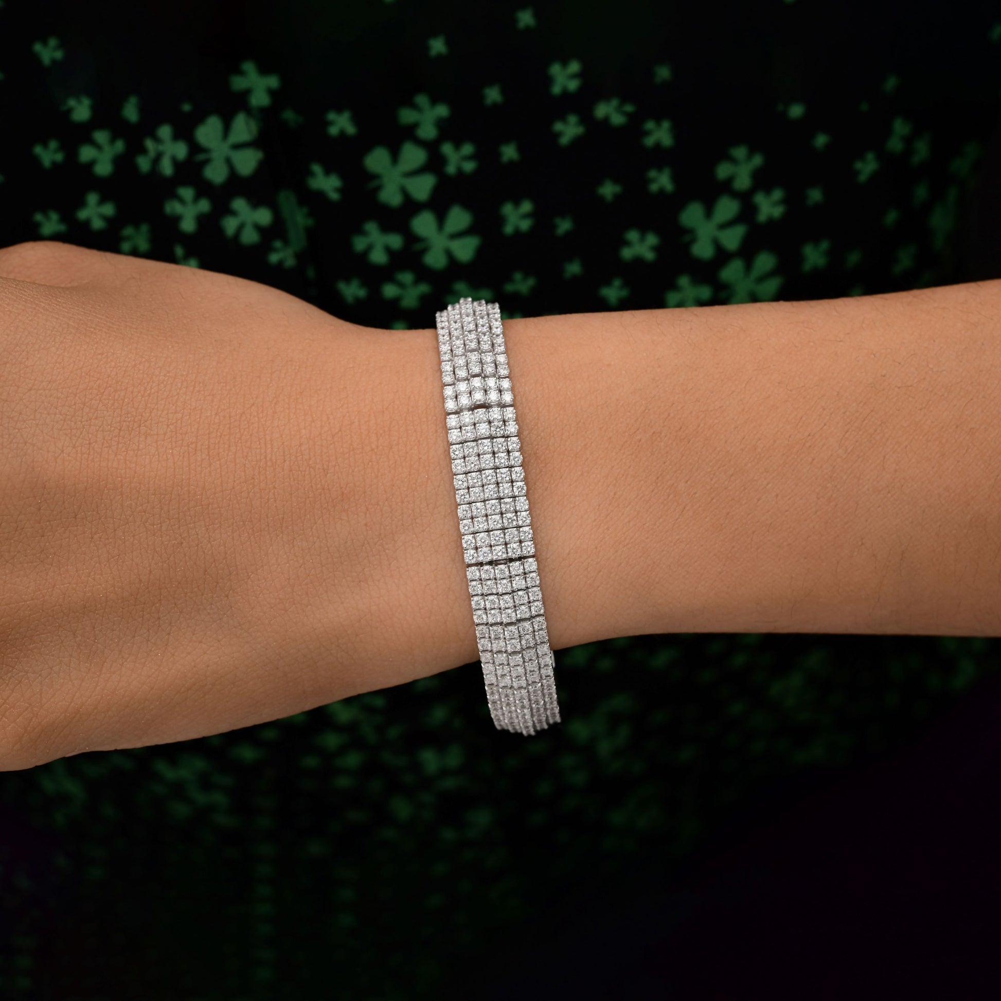 8.73 ct Diamond Tennis Bracelet in Gold Premium Jewelry for Her