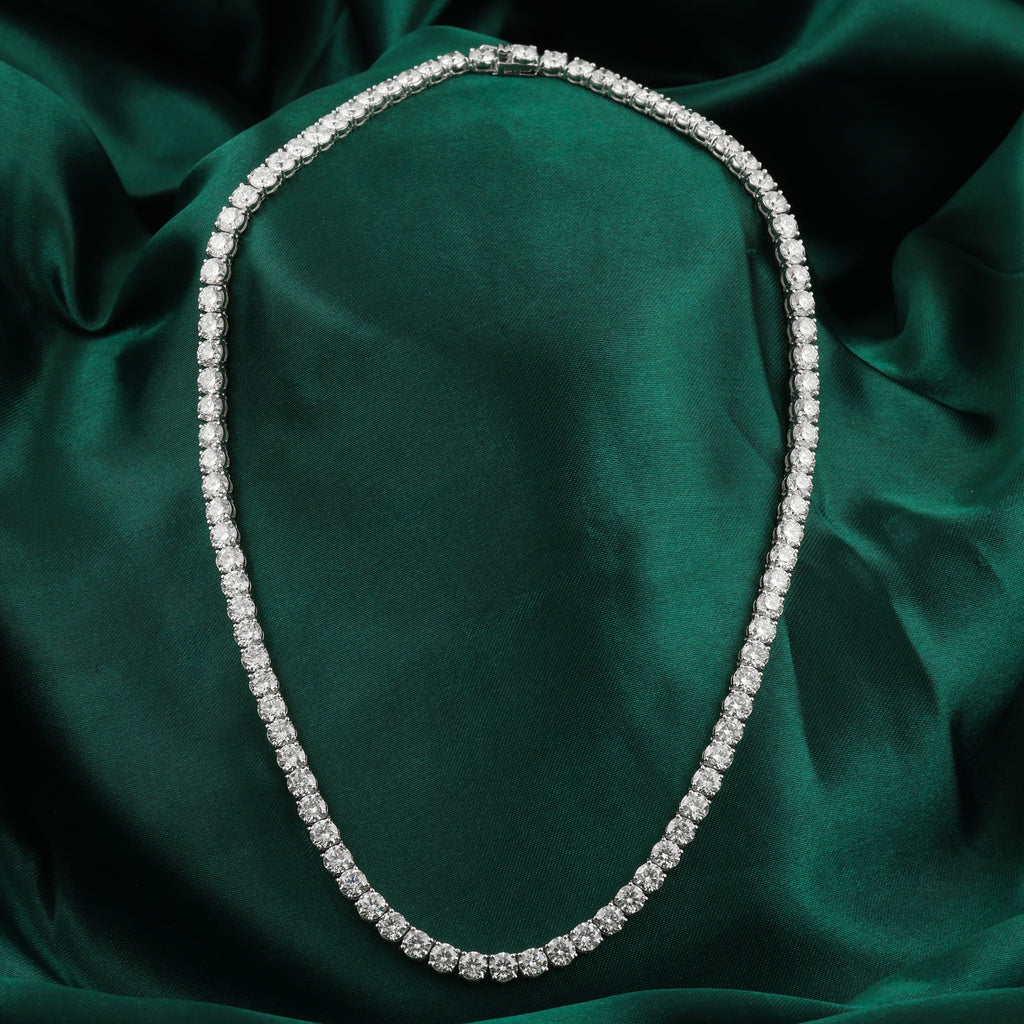 Genuine Round Brilliant Cut Diamond Tennis Necklace in Fine Gold