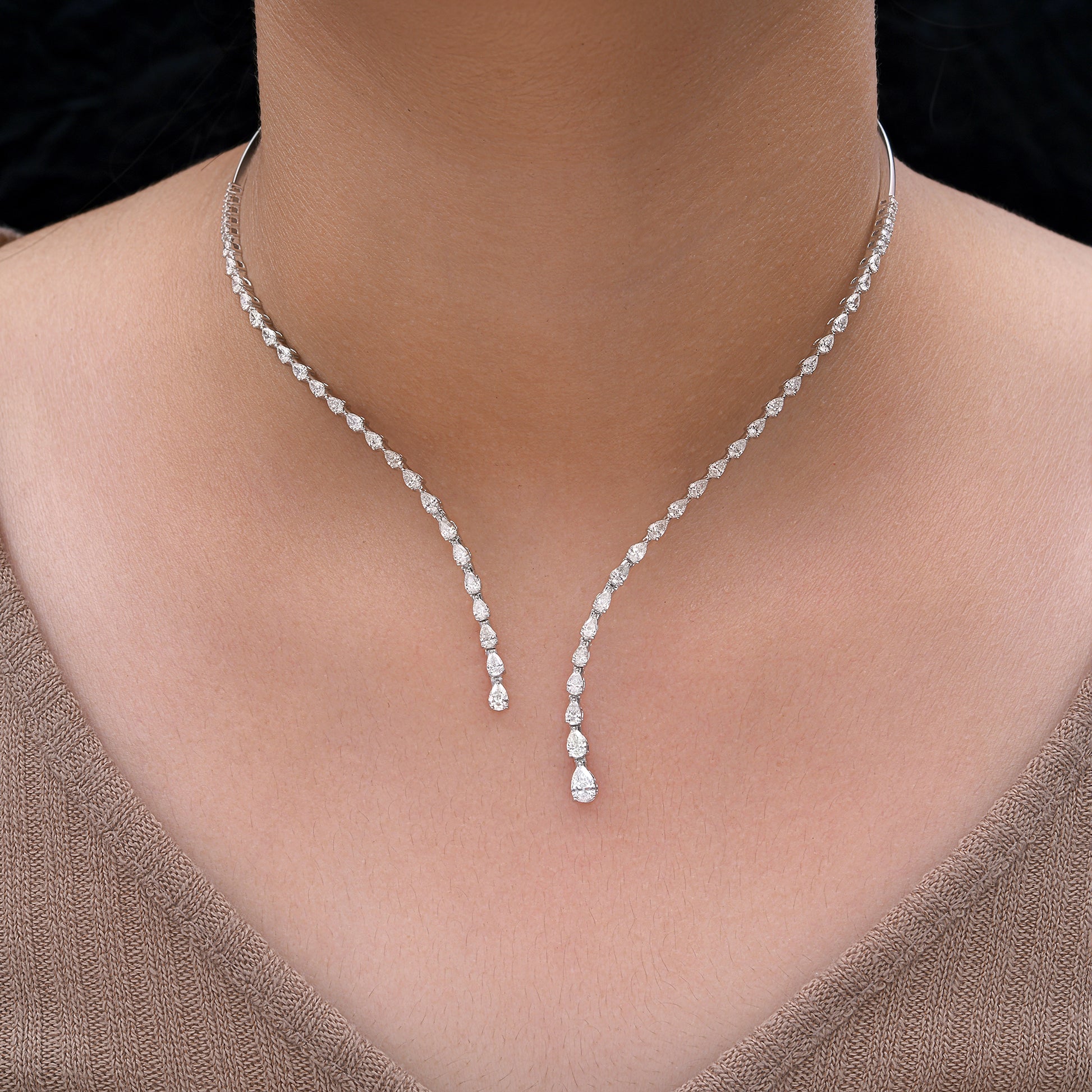 Graduated Natural Pear Shaped Diamond Open Choker Necklace