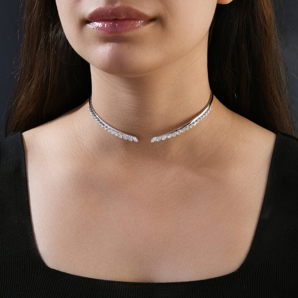 Exclusive 3.91 Carat Marquise Cut Natural Diamond Choker Necklace