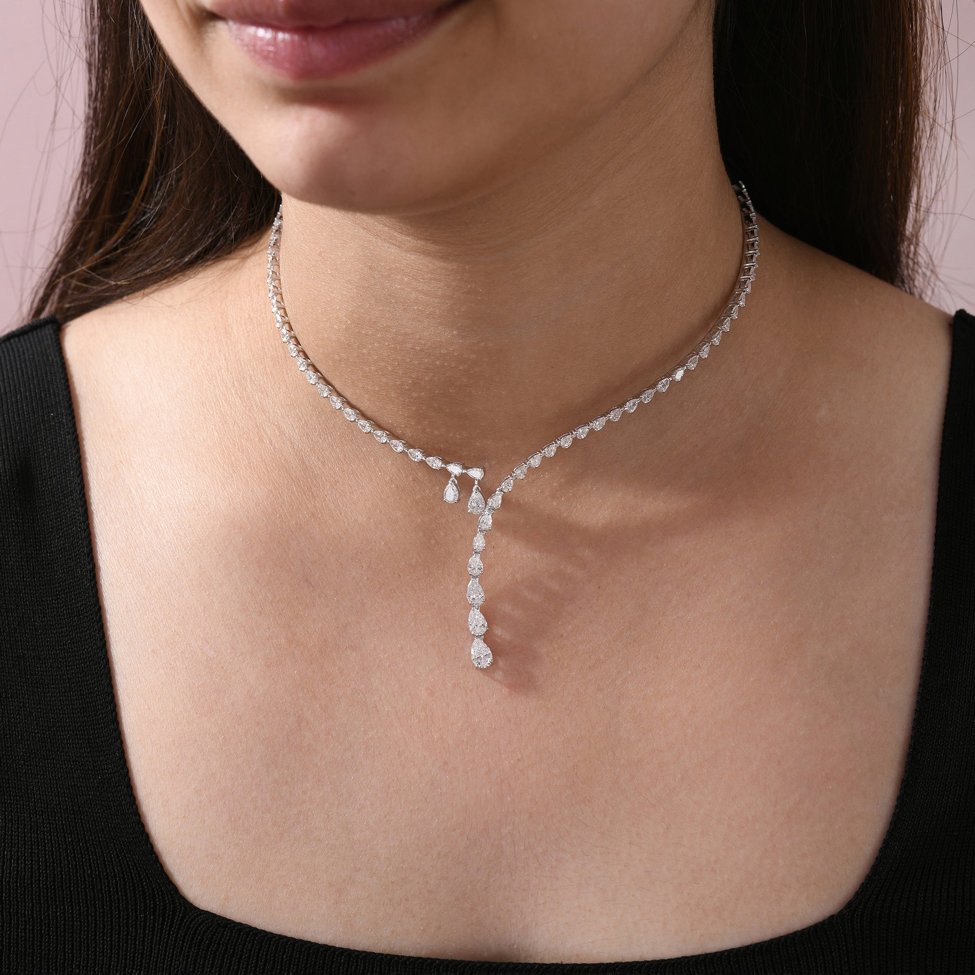 Timeless Fine Gold Graduated Pear Cut Diamond Choker Necklace