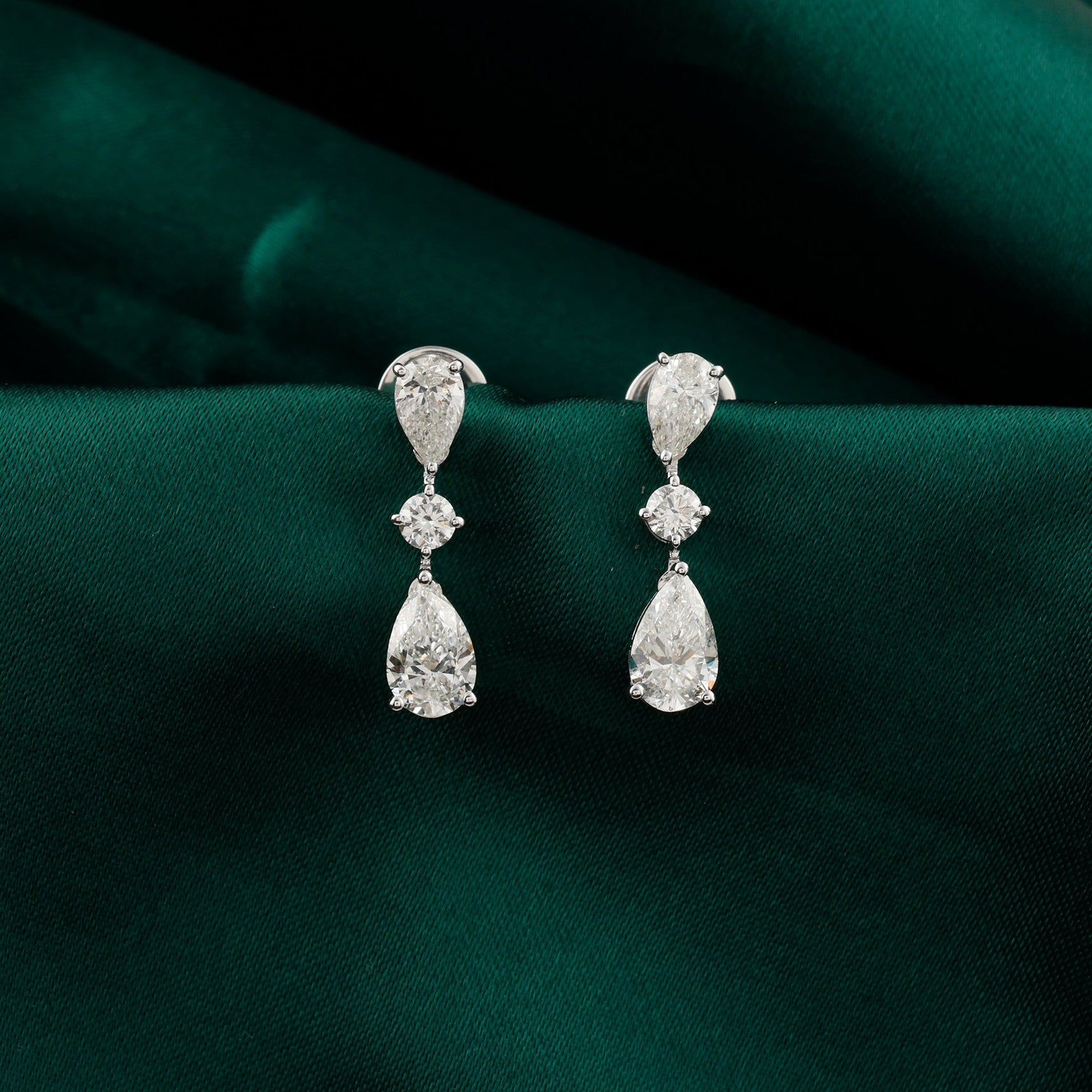 Handmade Round Pear Cut Natural Diamond Drop Earrings in Fine Gold