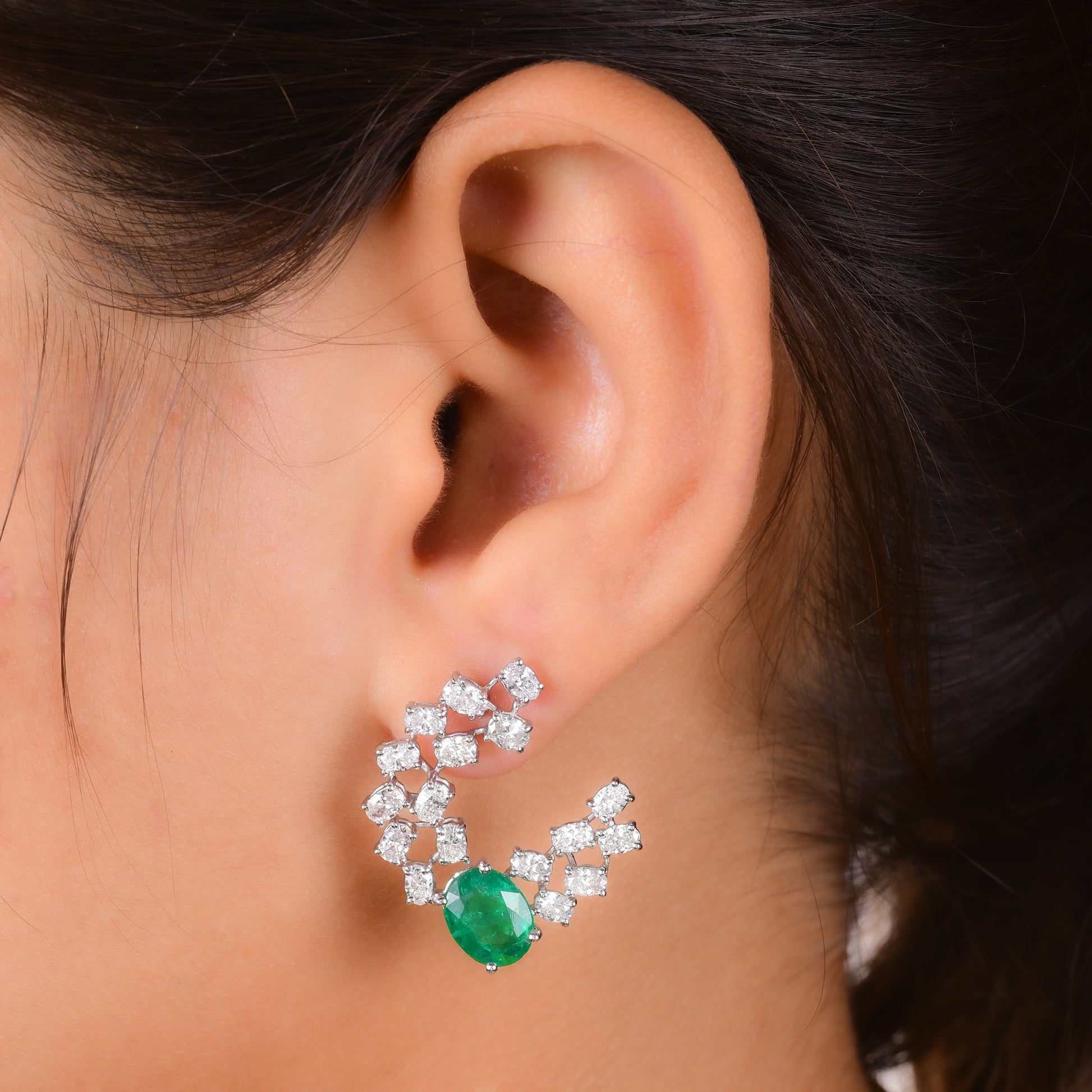 Sparkling Emerald and Diamond Curved Cluster Earrings in Fine Gold