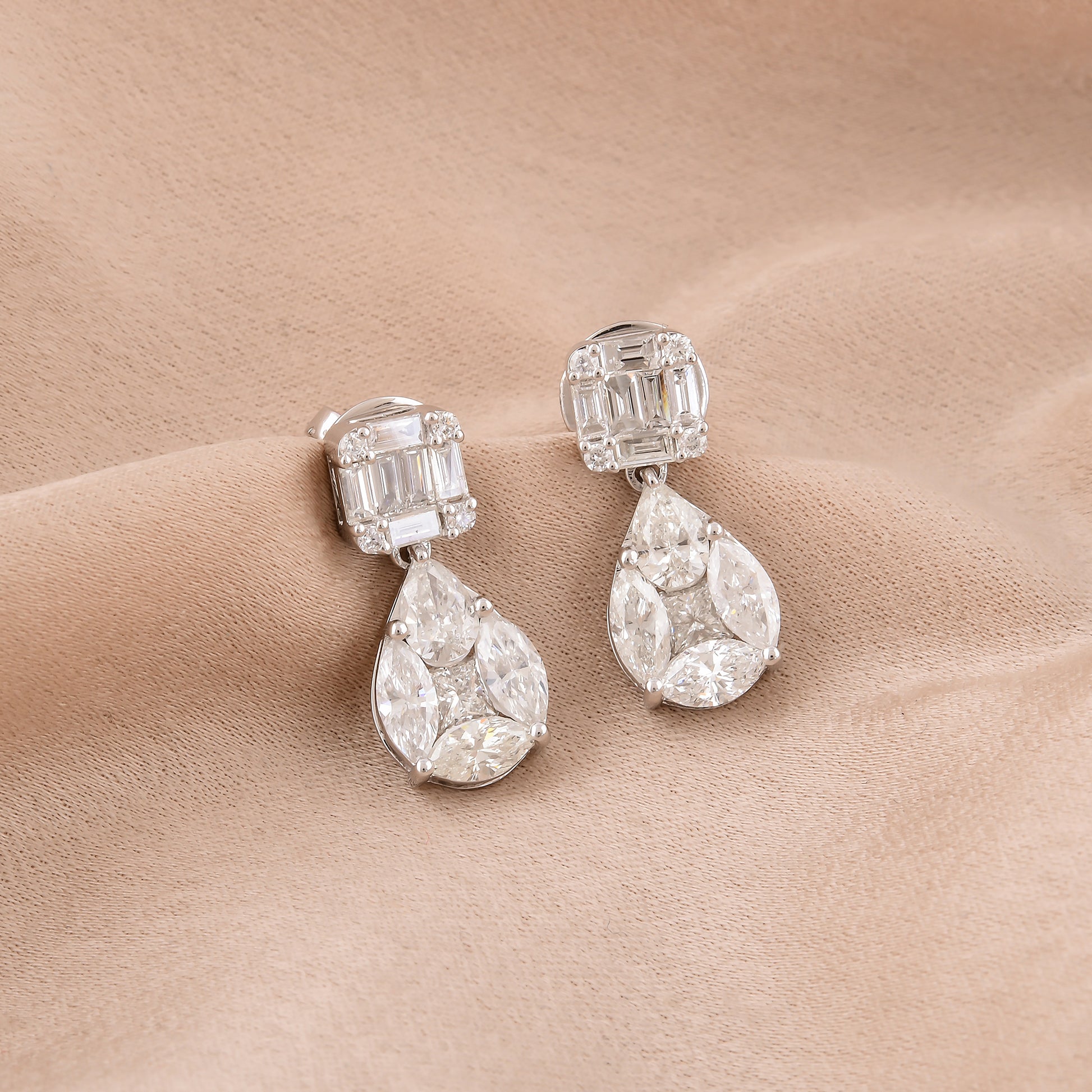 2.37 Carat Natural SI/HI Baguette Diamond Solid Gold Dangle Earrings