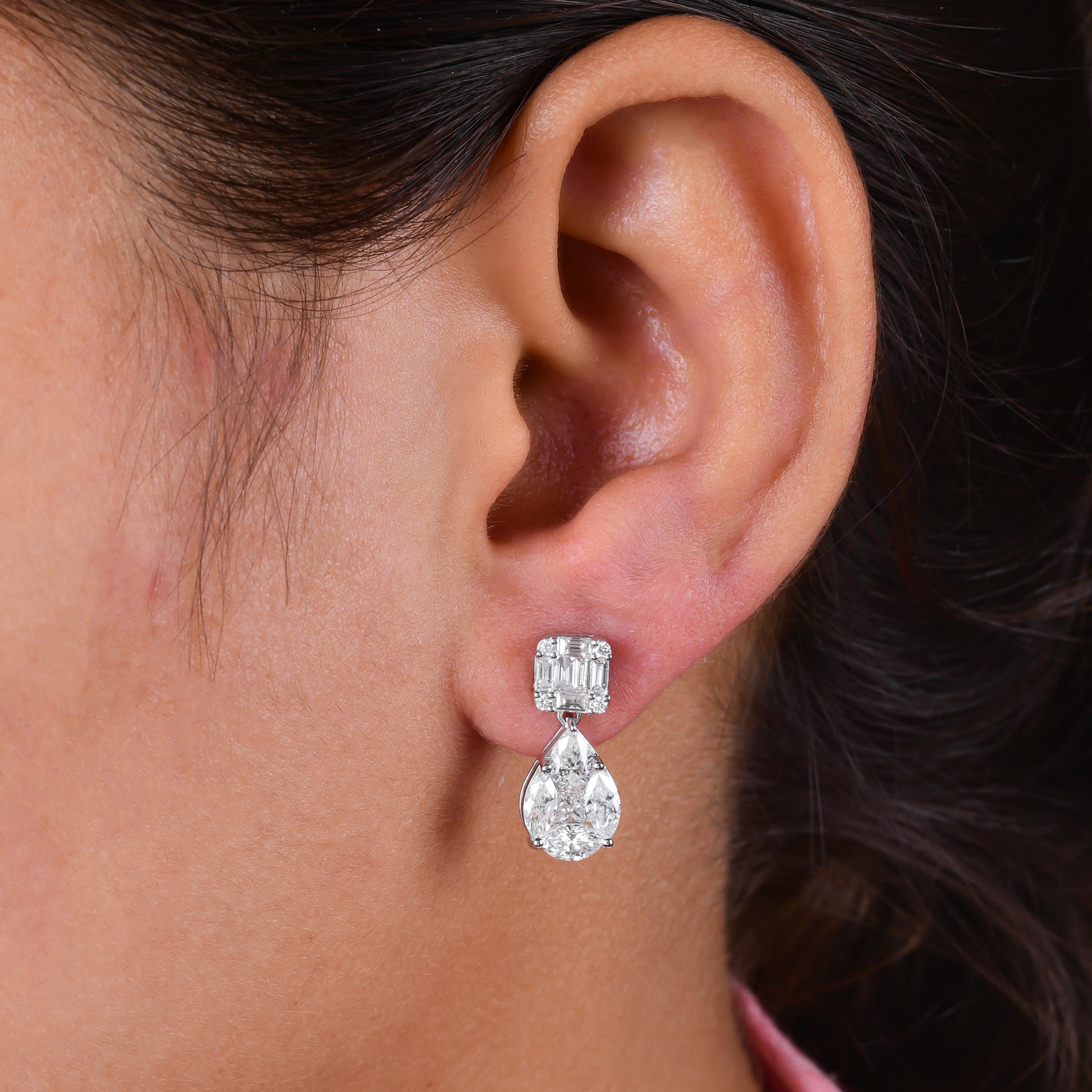 2.37 Carat Natural SI/HI Baguette Diamond Solid Gold Dangle Earrings