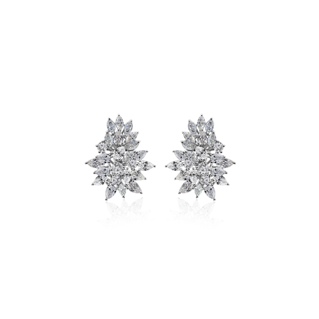 Floral Starburst Design Natural Diamond Cluster Stud Earrings in Fine Gold