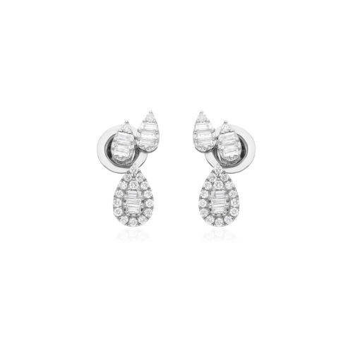0.53 Ct Natural SI/H Baguette Round Diamond Stud Earrings