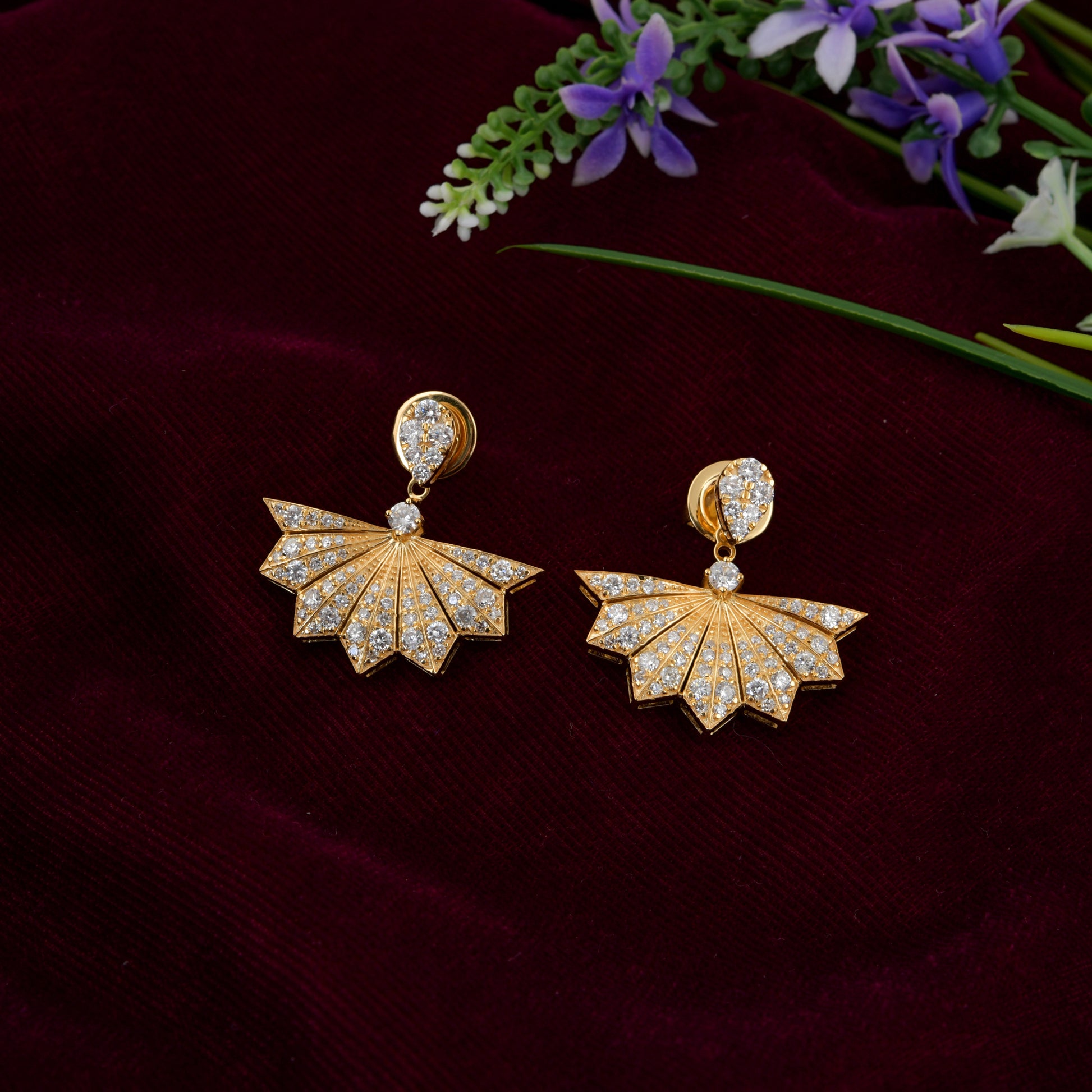 Exquisite Fan Motif 1.45Ct Natural Diamond Jacket Earrings in Fine Gold