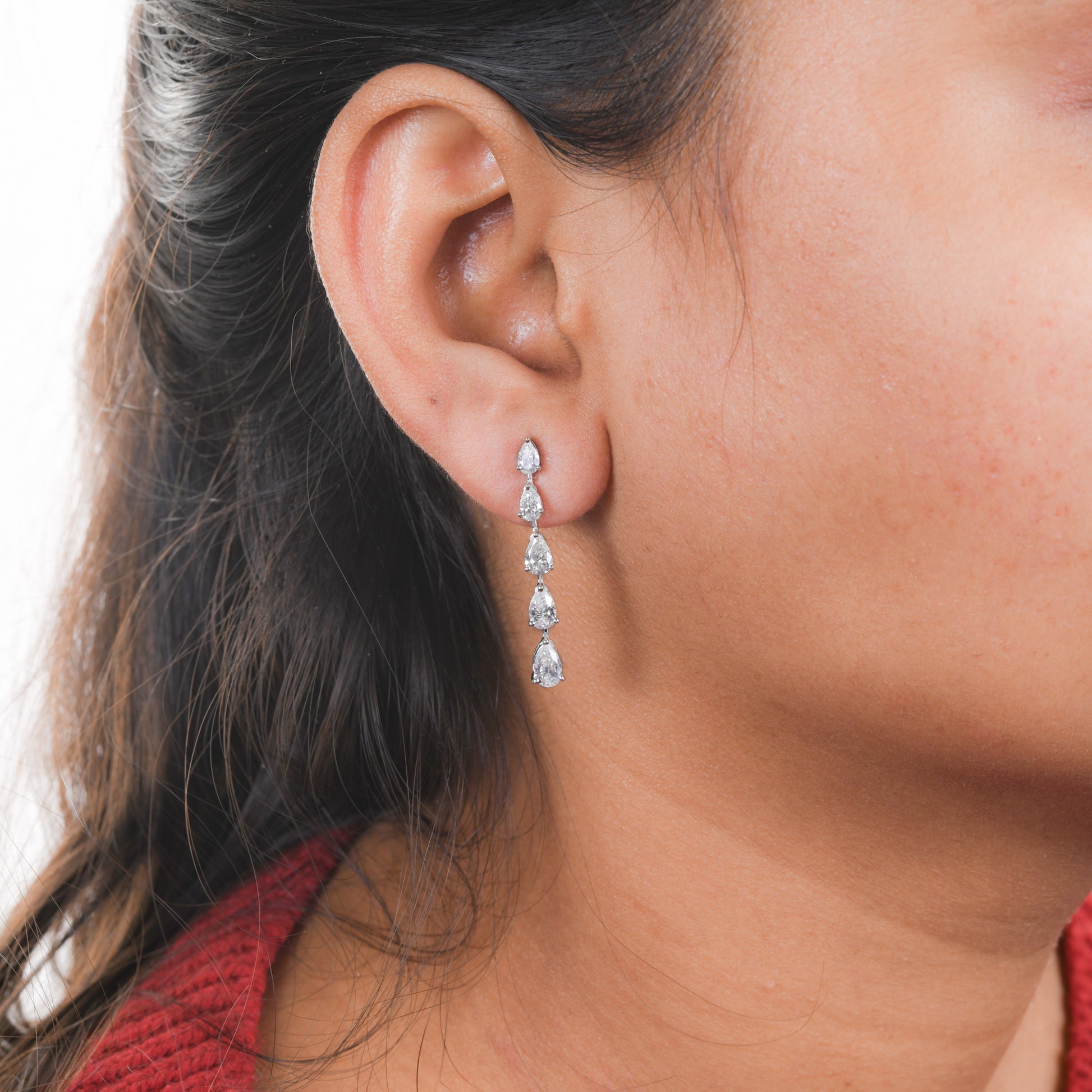 Delicate 2.23Ct Natural Diamond Drop Earrings In Solid Gold