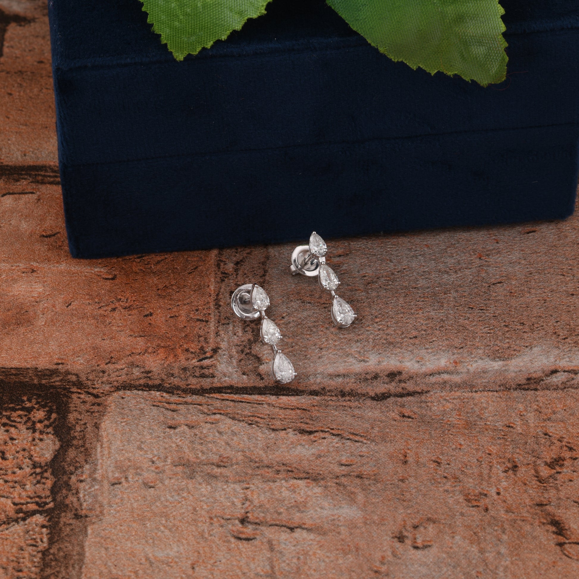 Genuine 1.61Ct Pear Cut Diamond Drop Earrings In Solid Gold