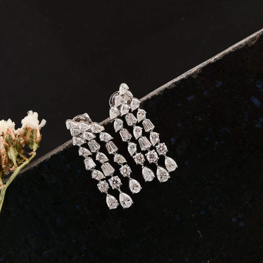 Certified 5.65Ct Natural Diamond Chandelier Dangle Earrings In Fine Gold