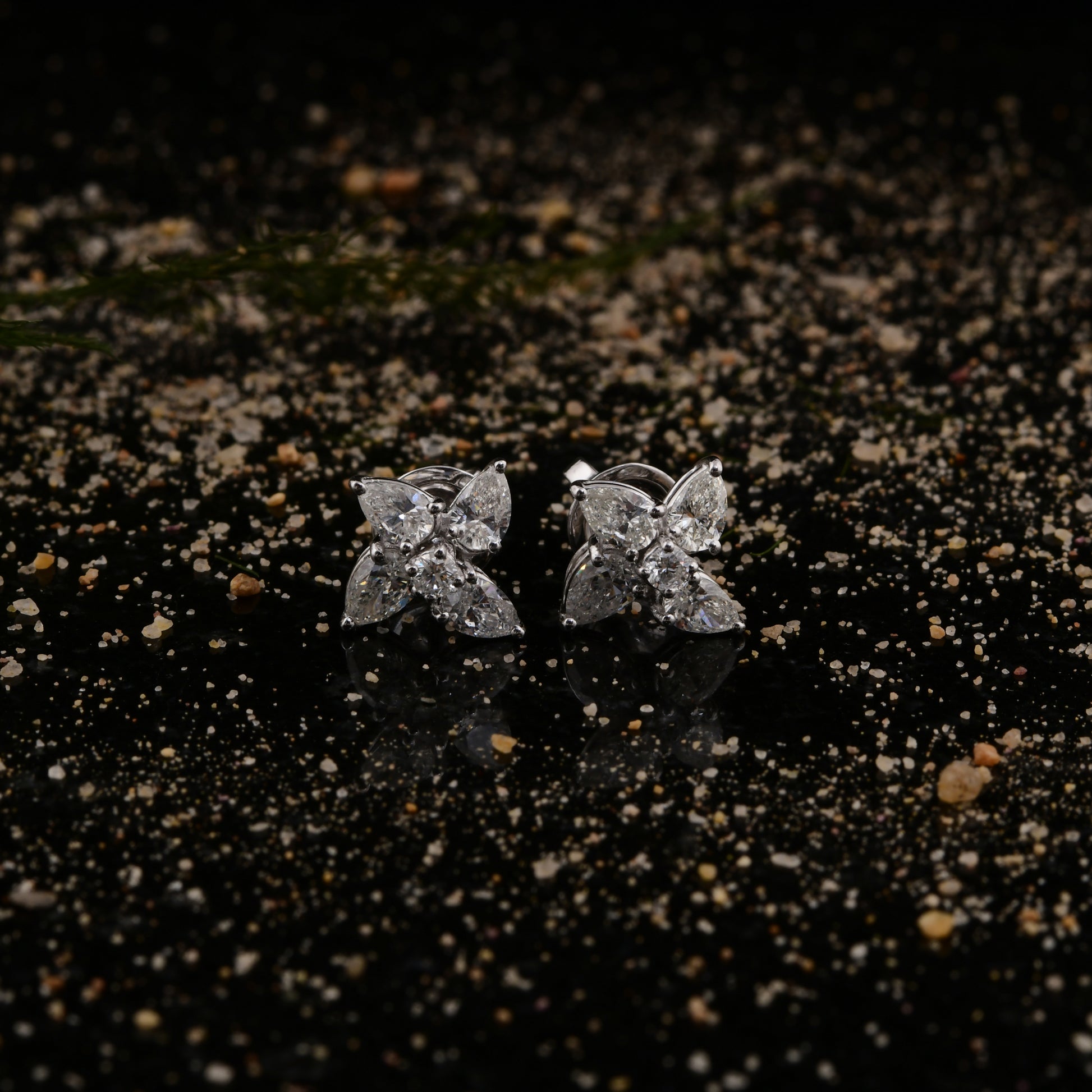 Certified Pear & Round Cut Natural Diamond Gold Stud Earrings