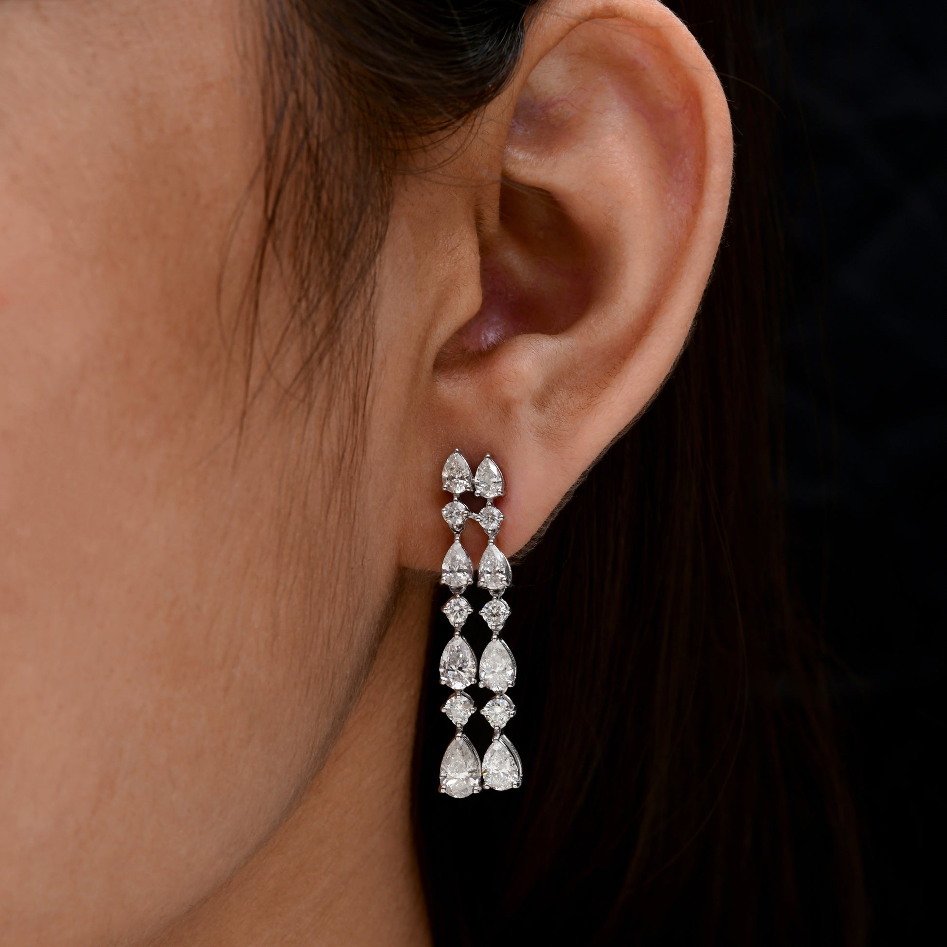 4.78 Carat SI/HI Pear Diamond Dangle Drop Earrings in Fine Gold