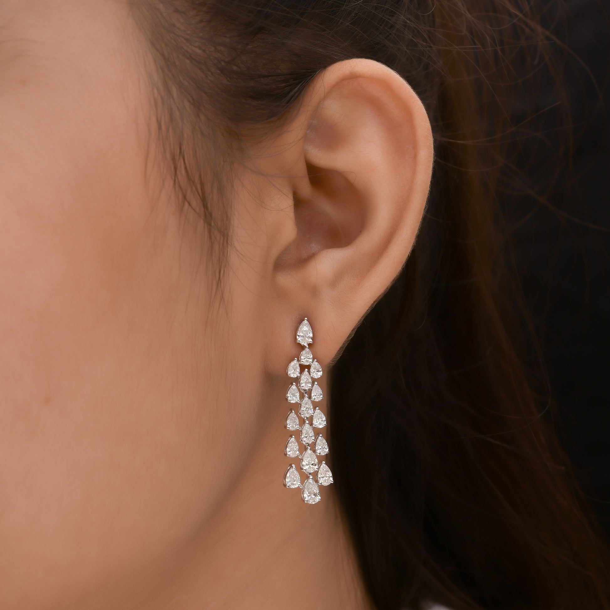 4.45 Carat Natural SI/HI Pear Cut Diamond Dangle Wedding Earrings