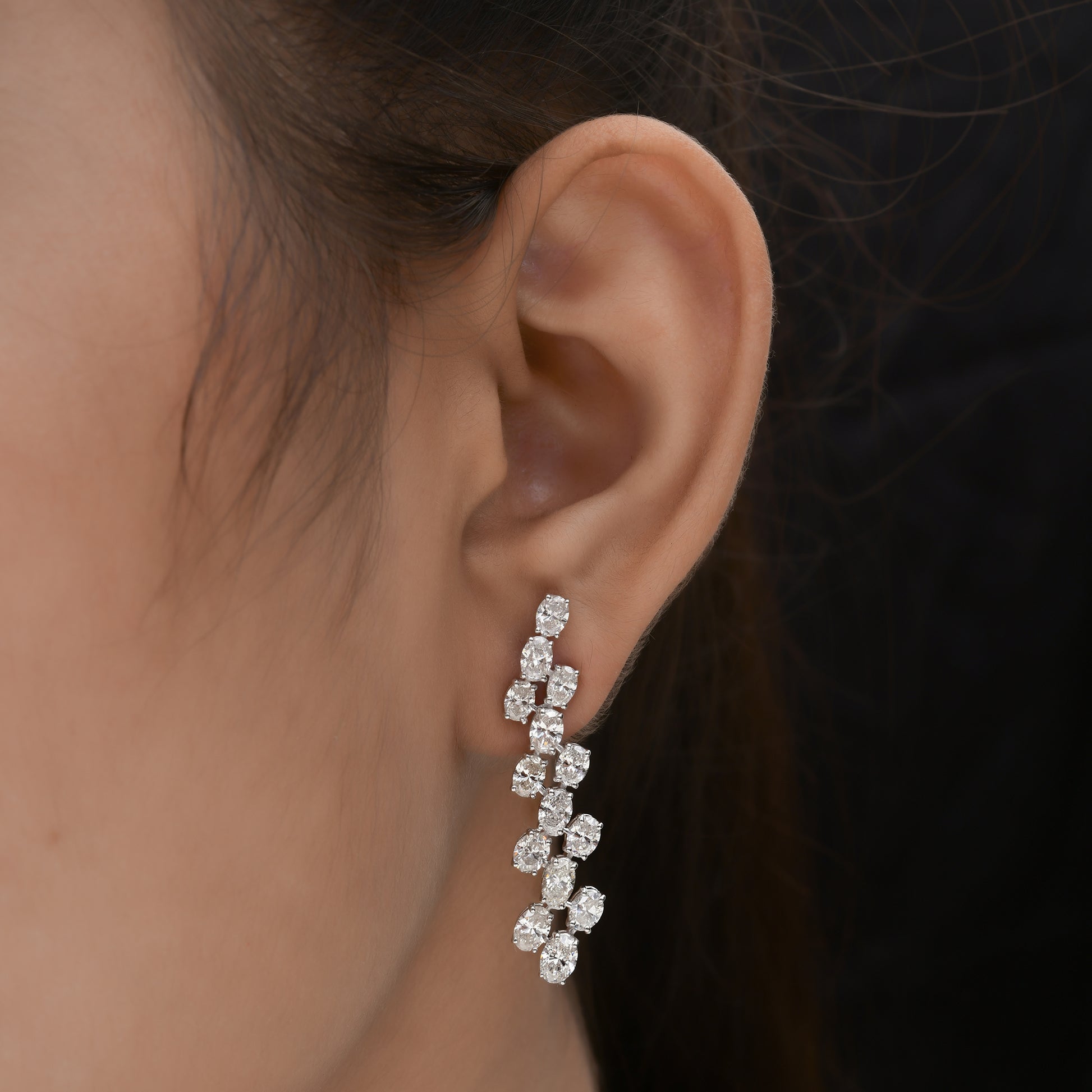 5.89Ct Oval Shape Natural Diamond Dangle Drop Earrings In Fine Gold