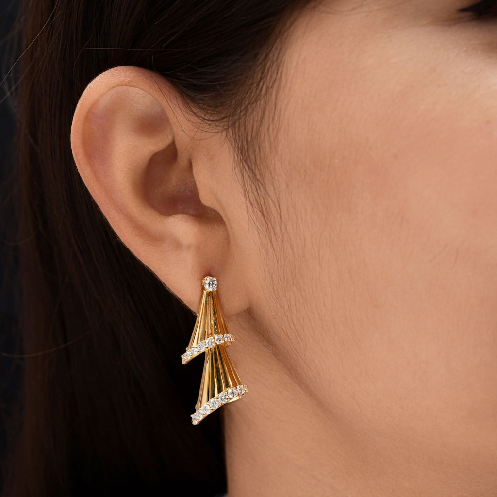 Unique Statement 1.77 Carat Natural Round Diamond Trendy Gold Earrings