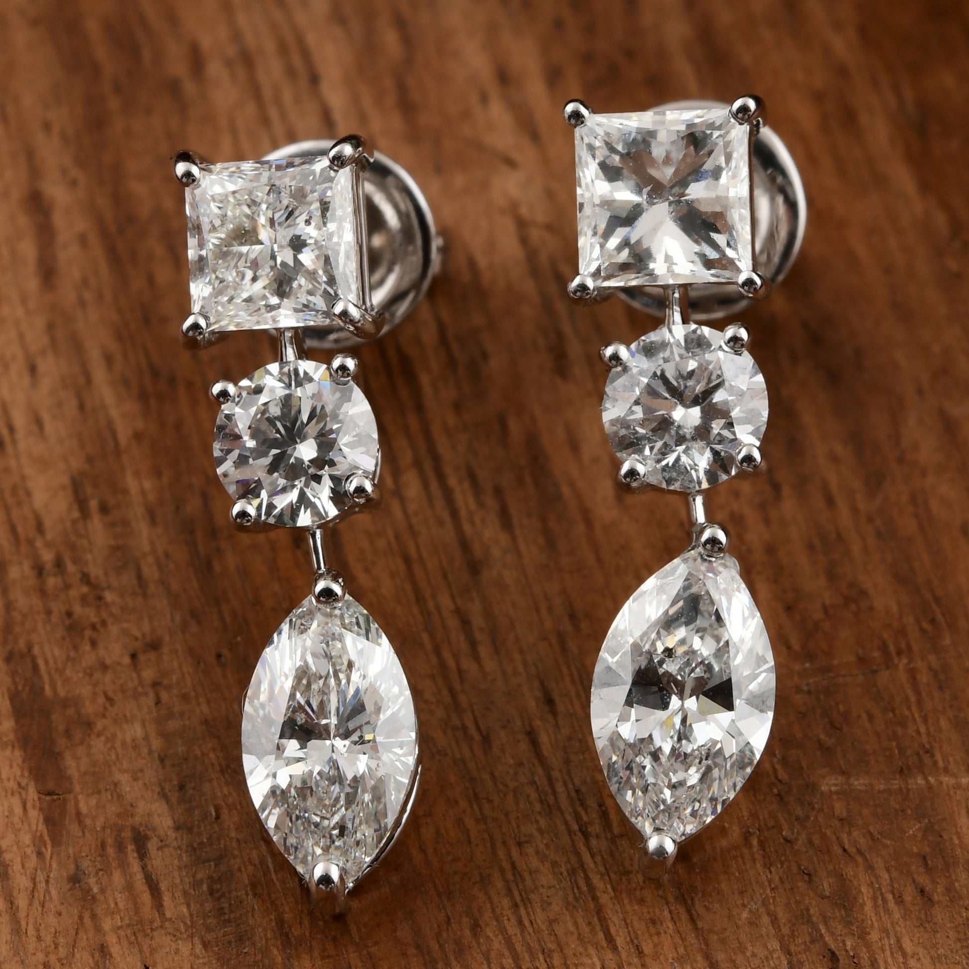 Classic Brilliant Cut Natural Diamond Drop Earrings for Women