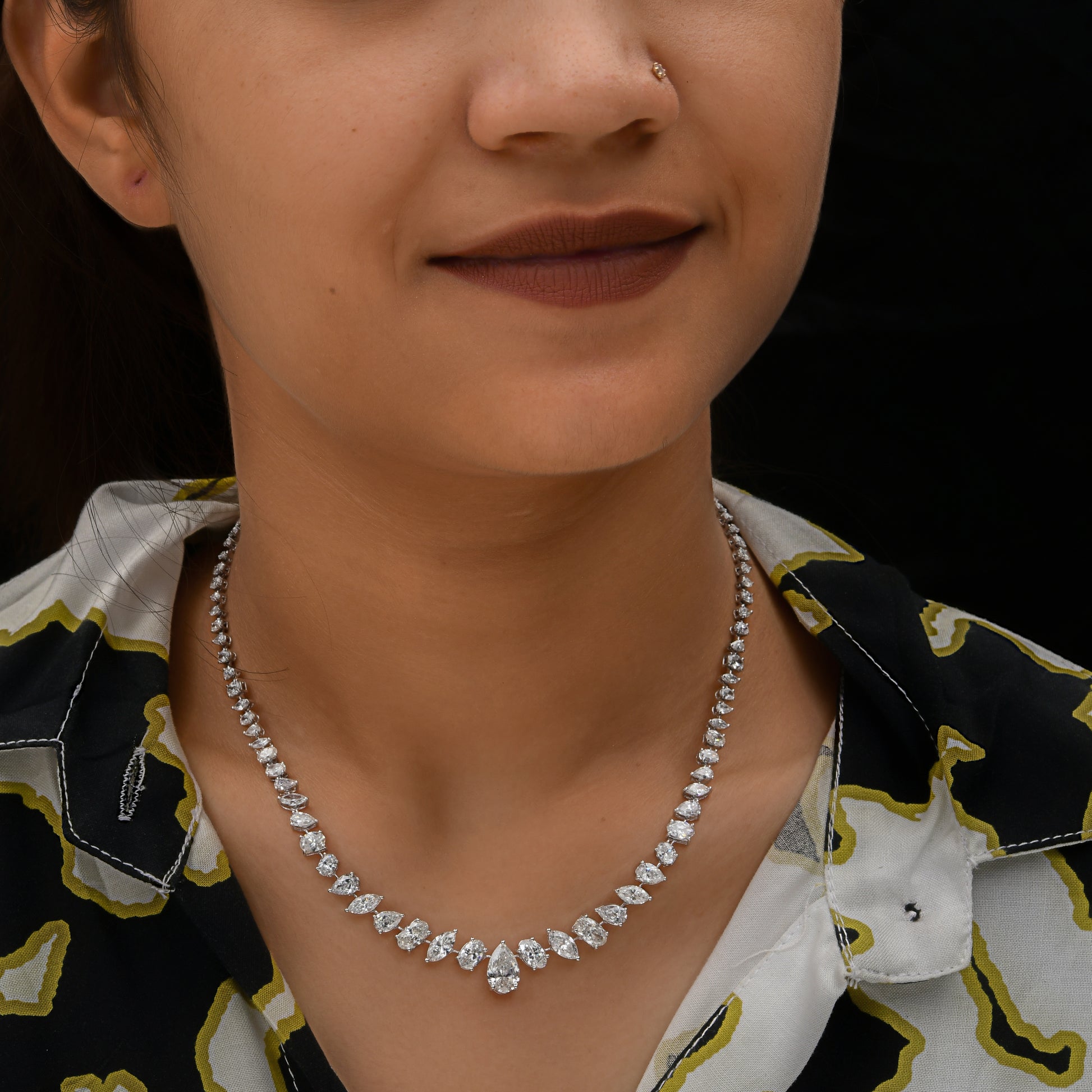 Exquisite Leaf Inspired Marquise and Pear Diamond Solid Gold Tennis Necklace