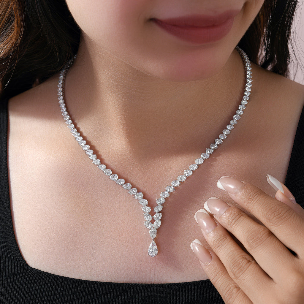 Handmade 24.23 Carat Natural Diamond Certified Fine Gold Drop Necklace