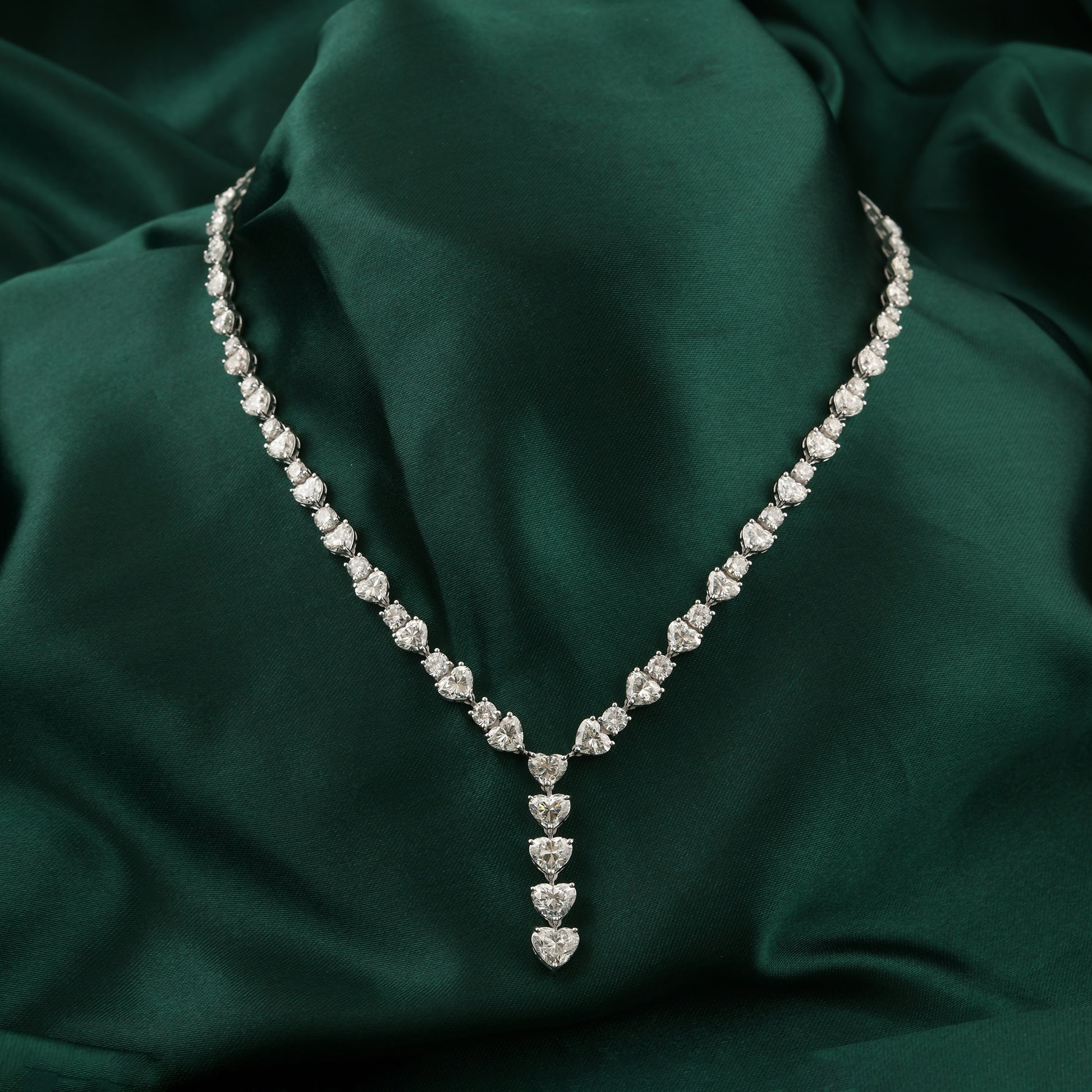 Natural Heart Cut Diamond Drop Statement Necklace in Fine Gold