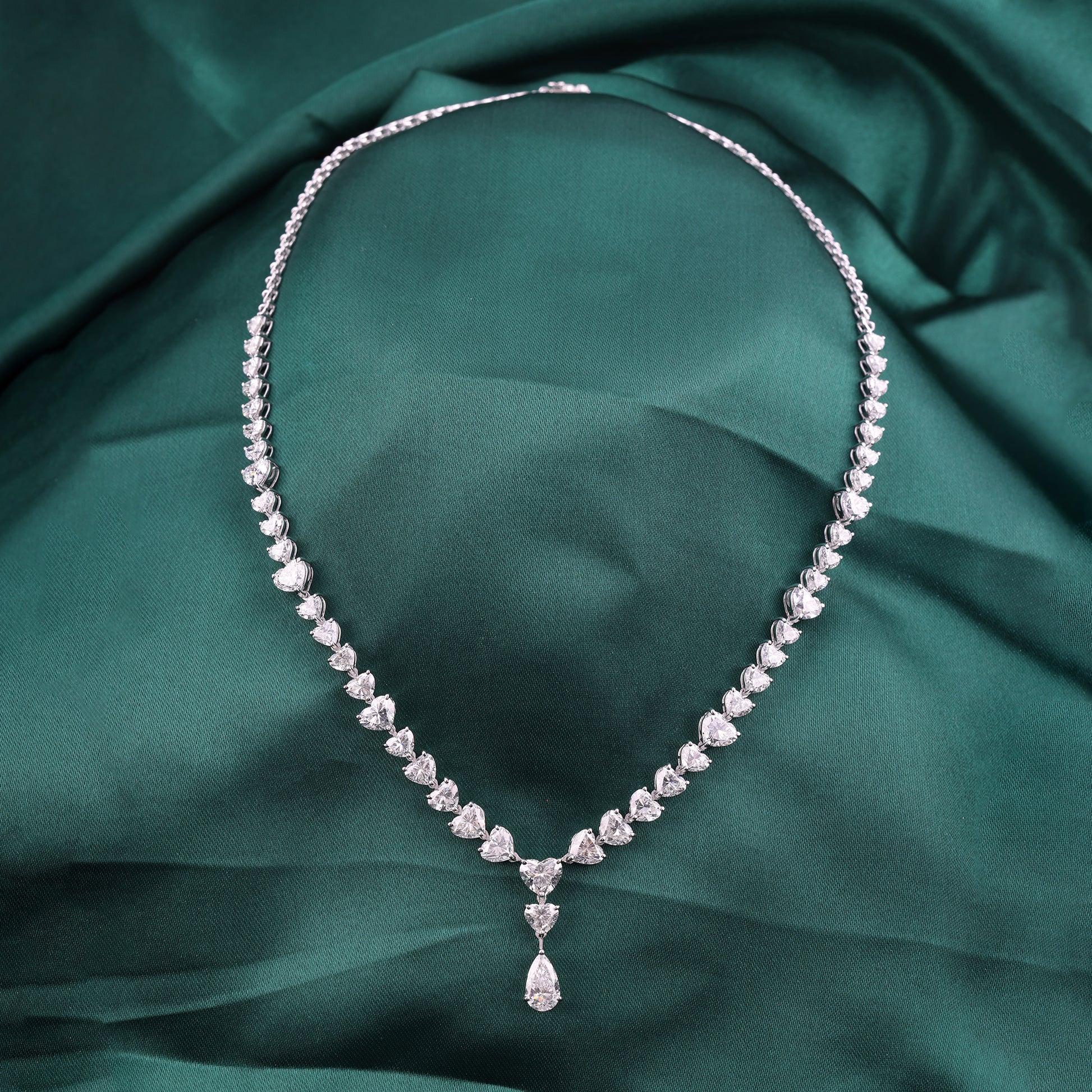 Exclusive Fine Heart Shaped Natural Diamond Necklace in Solid Gold