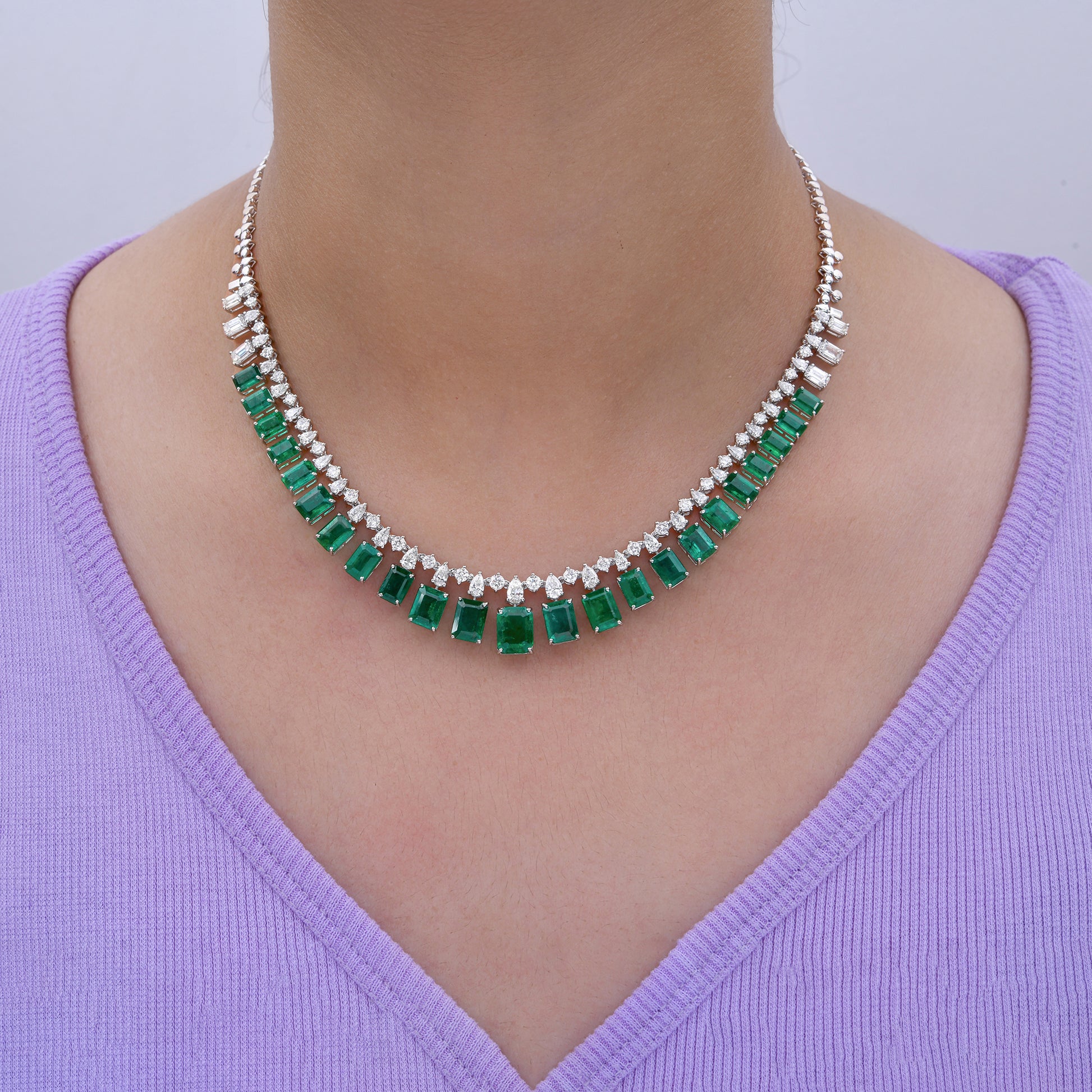 Handcrafted Zambian Emerald and Diamond Solid Gold Necklace