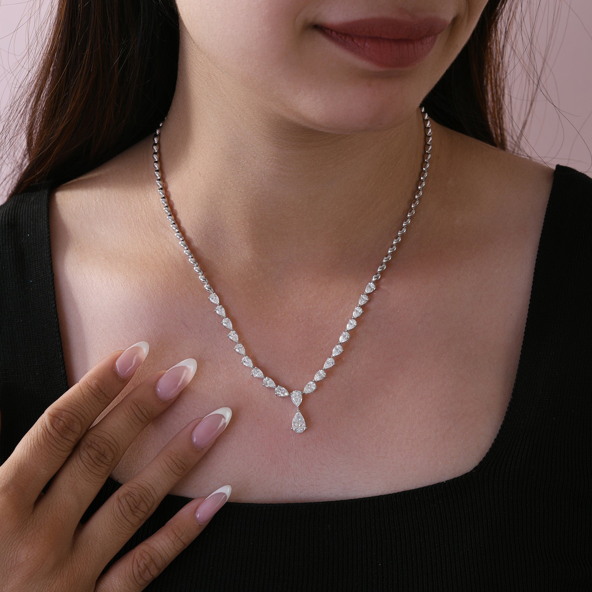 Exquisite Pear Cut Natural Diamond Drop Necklace in Fine Gold