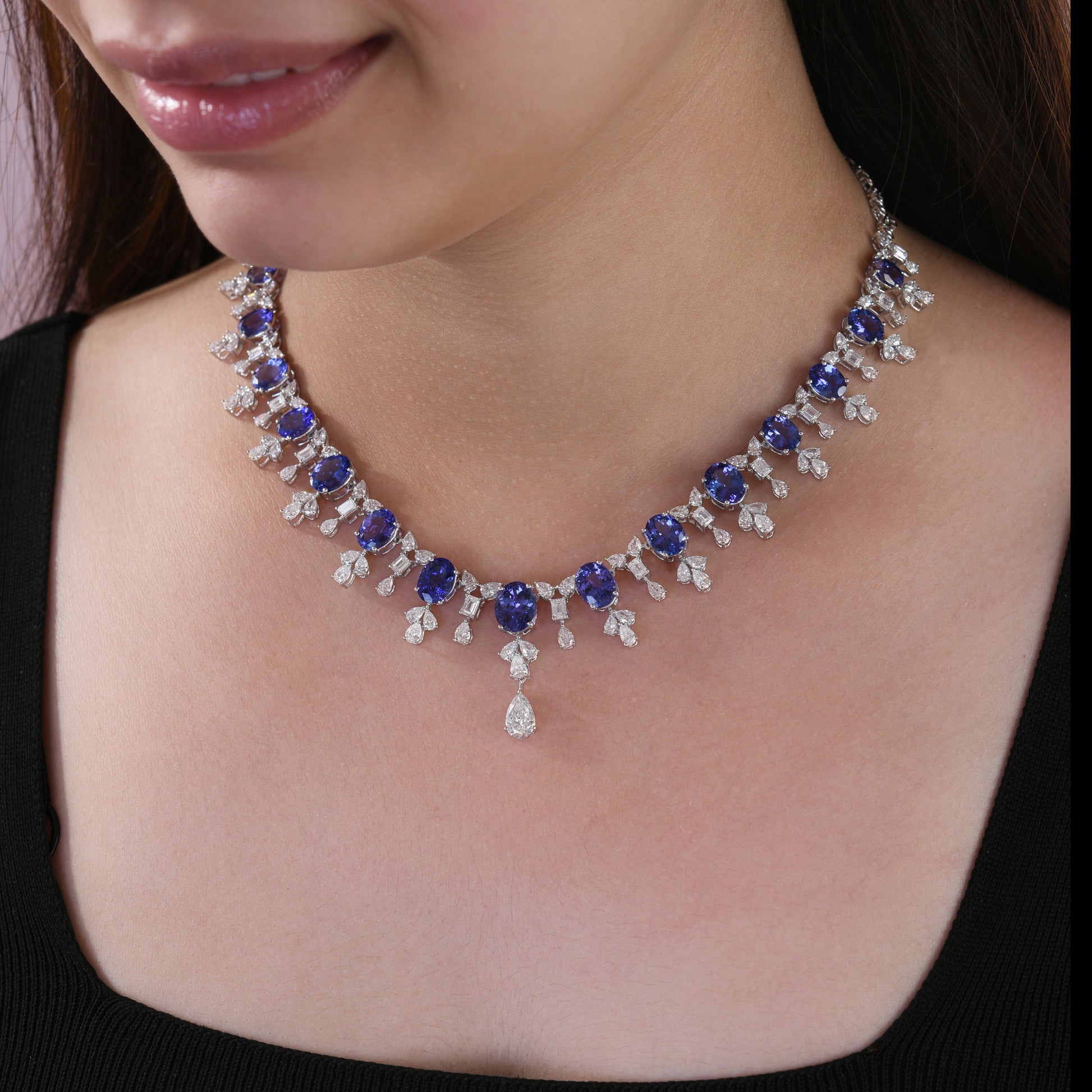 Classic Bridal Oval Tanzanite & Multi Cut Diamond Fine Gold Necklace