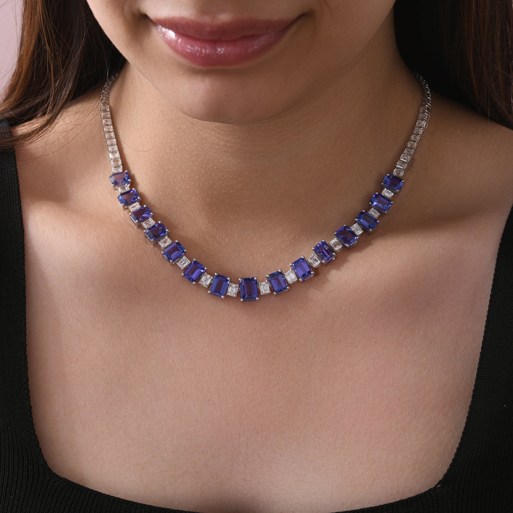 Exclusive Emerald Cut Tanzanite Diamond Necklace in Fine Gold