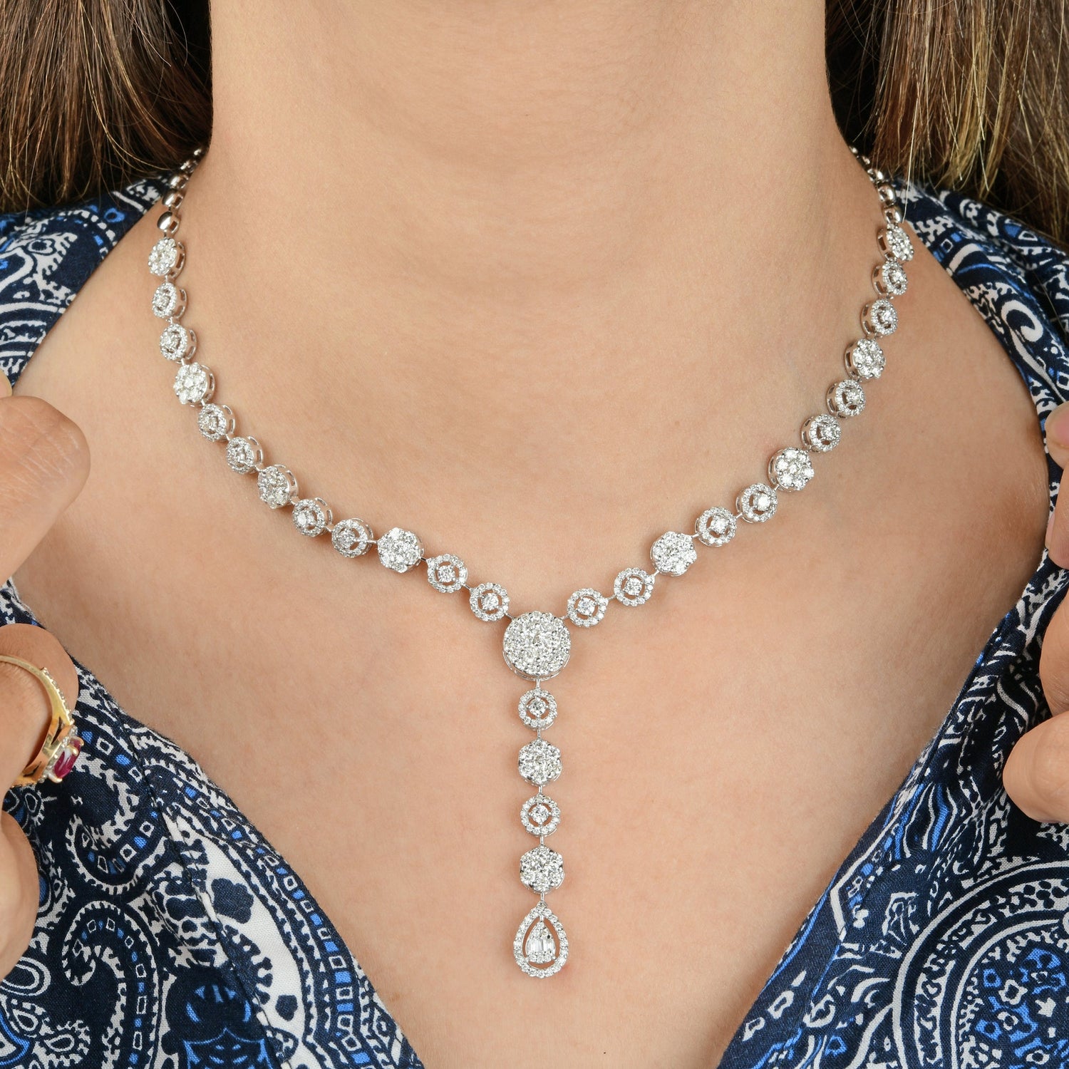 7.10ct Natural Diamond Lariat Necklace in Fine Gold