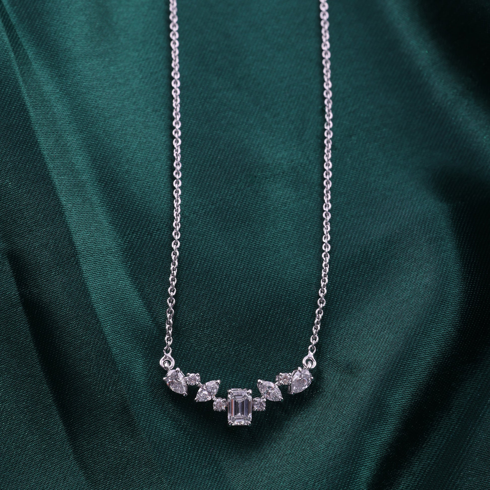 Handcrafted Solid Gold Multi Cut Natural Diamond Pendant Necklace