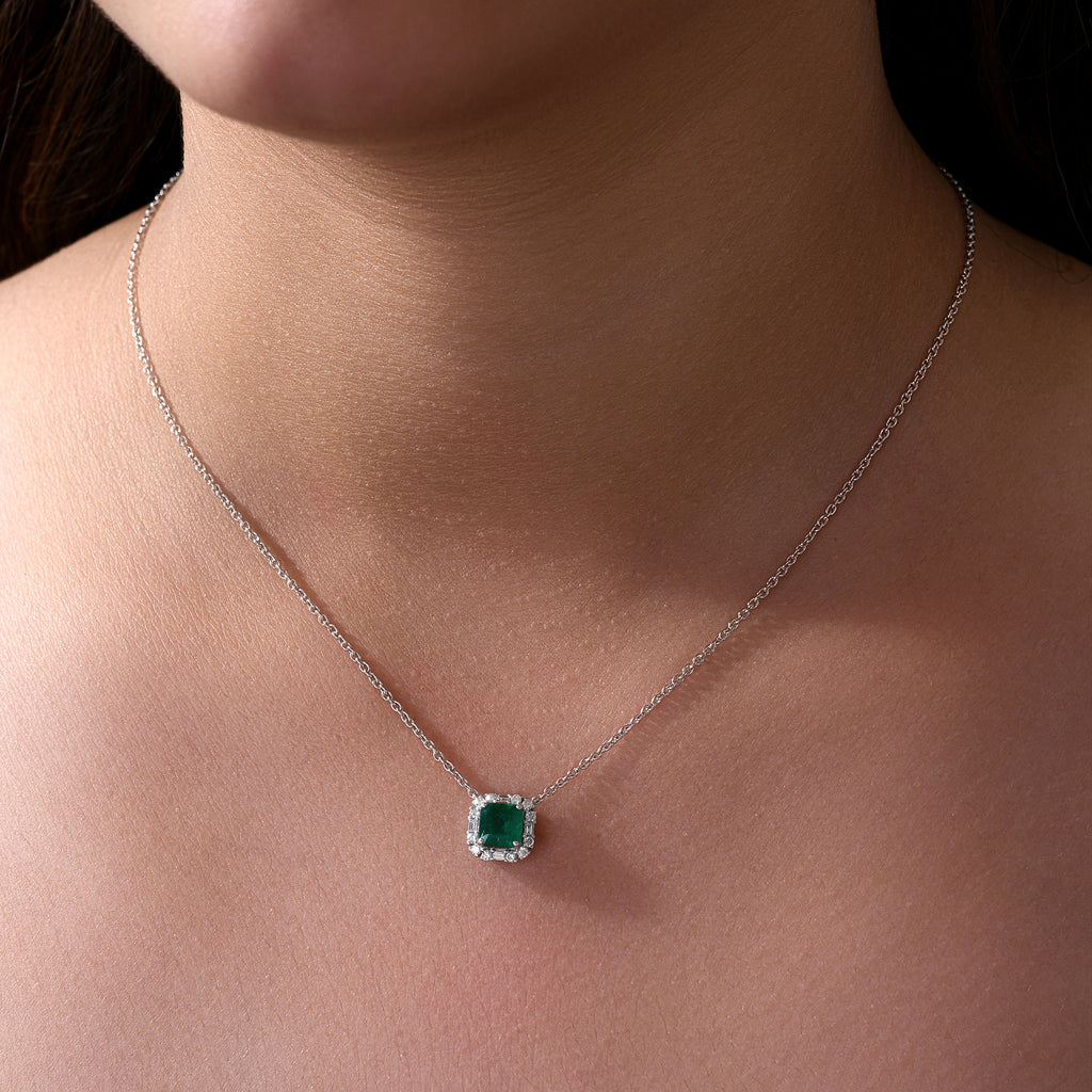 Classic Emerald Gemstone Natural Diamond Halo Pendant Necklace