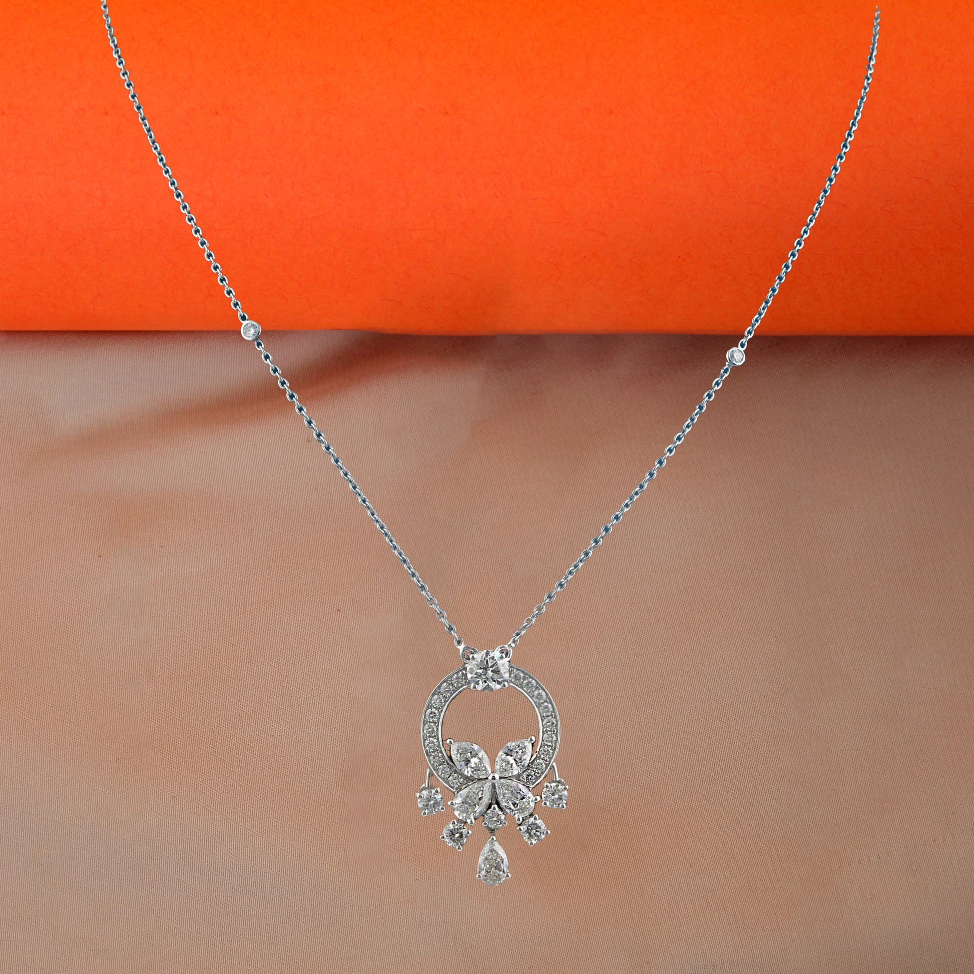 2.69 Ct H/SI Pear Round Cut Diamond Dangle Pendant Necklace