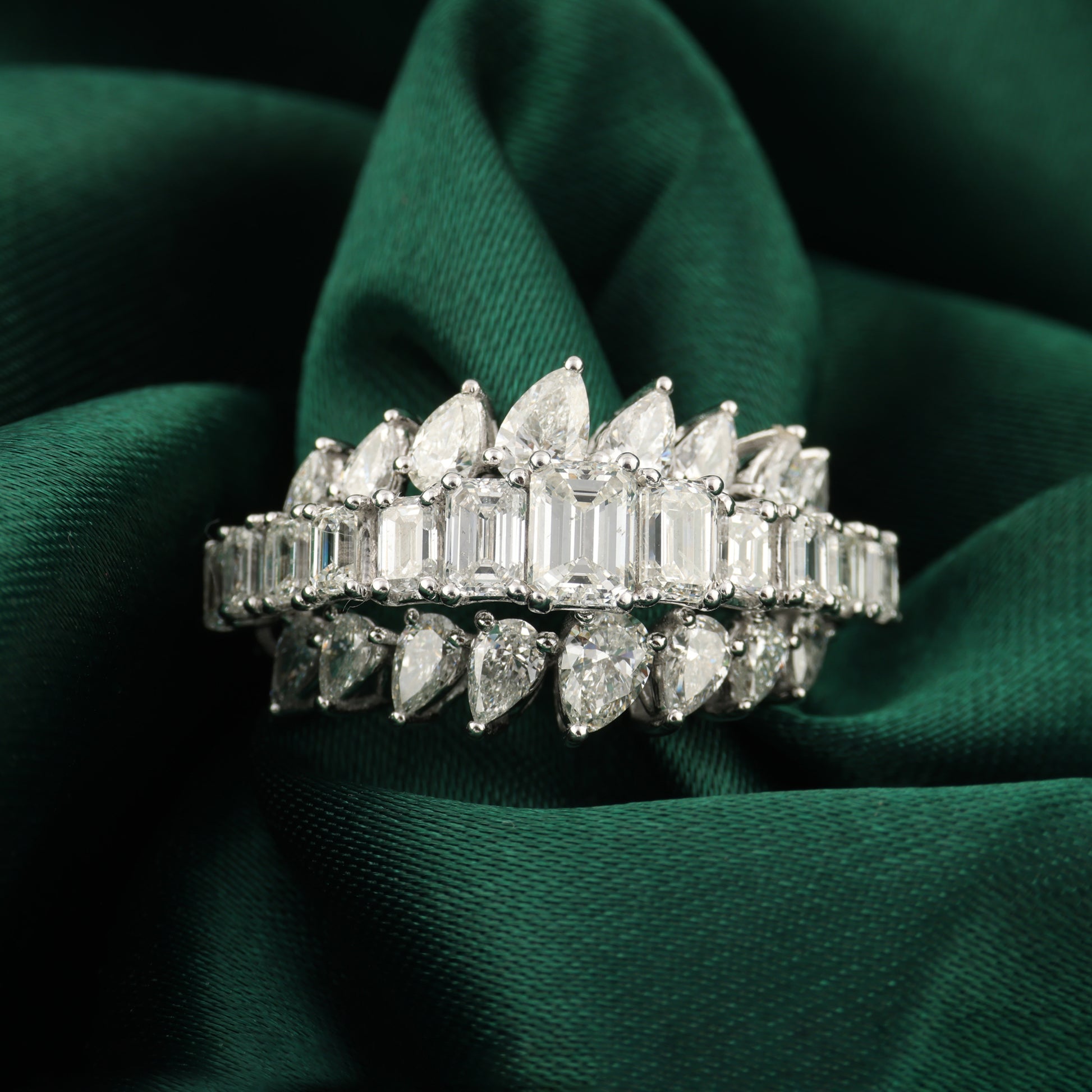 Statement Emerald & Pear Cut Natural Diamond Gold Ring