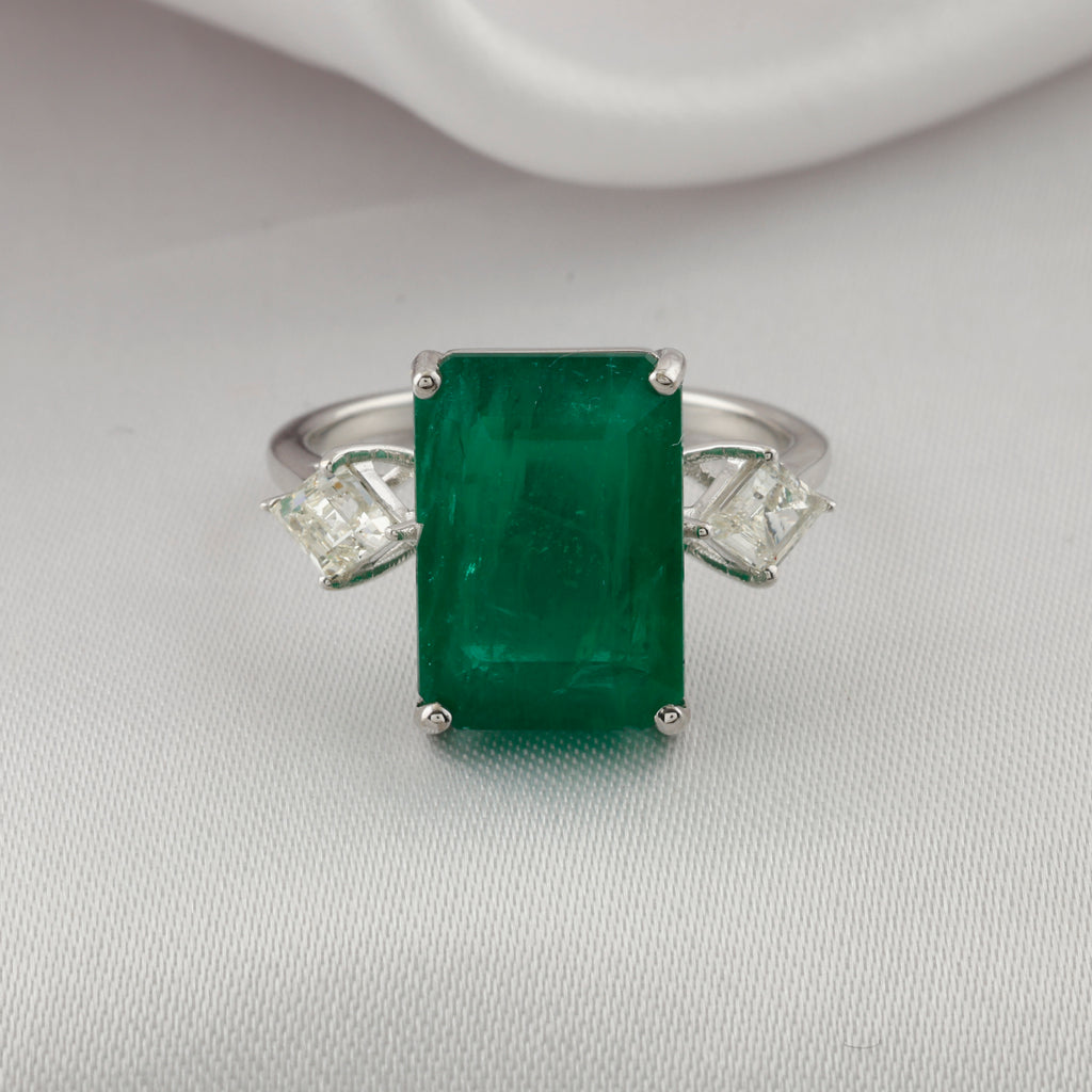Statement Zambian Emerald Fine Gold Ring with Diamond Accents