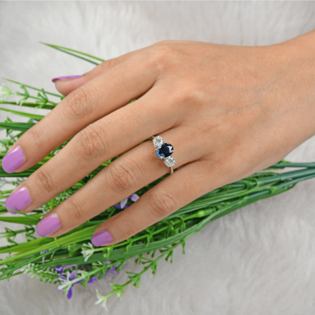 Oval Cut Blue Sapphire Gemstone and Round Diamond Fine Gold Ring