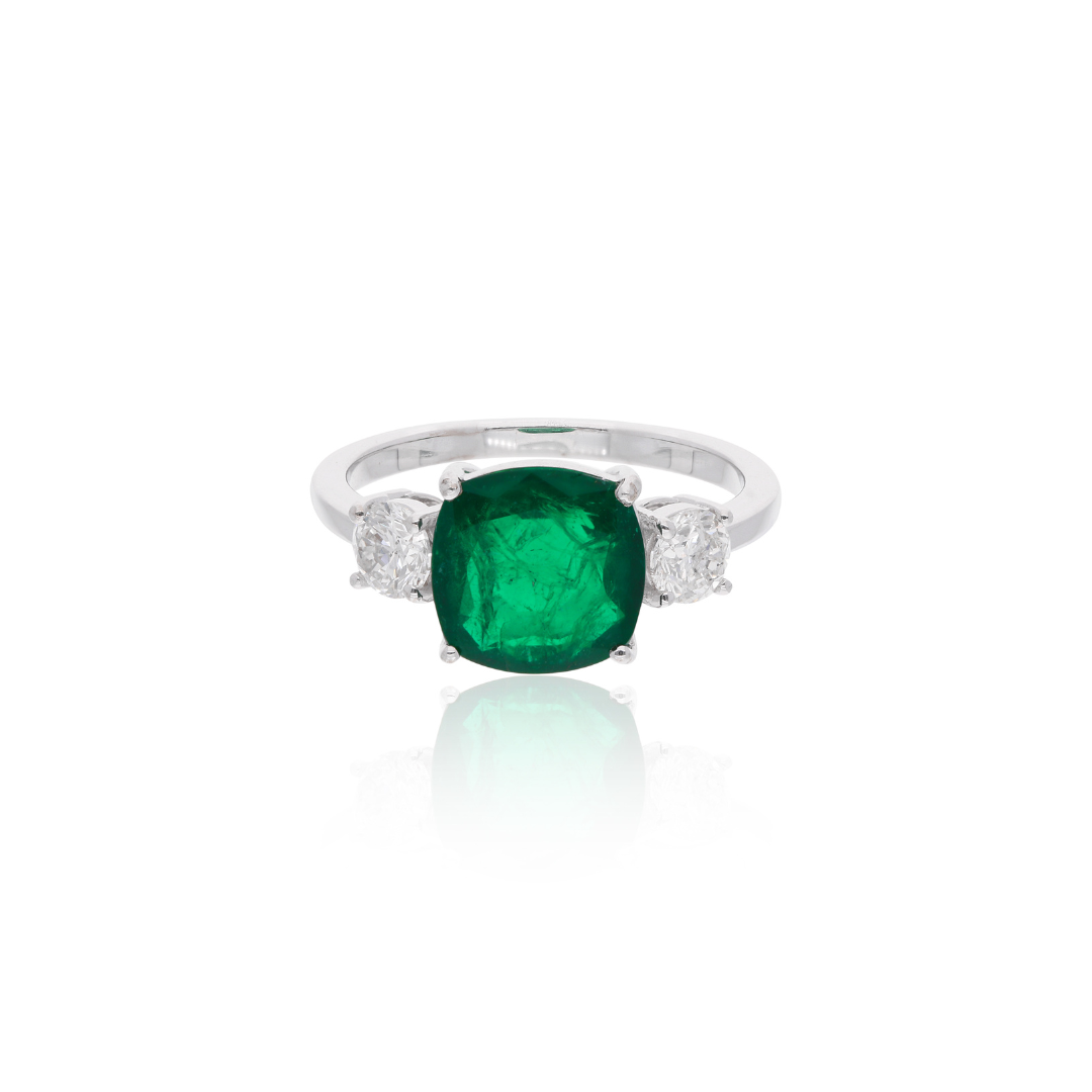 Three Stone 3.3Tcw Zambian Emerald Diamond Anniversary Fine Gold Ring